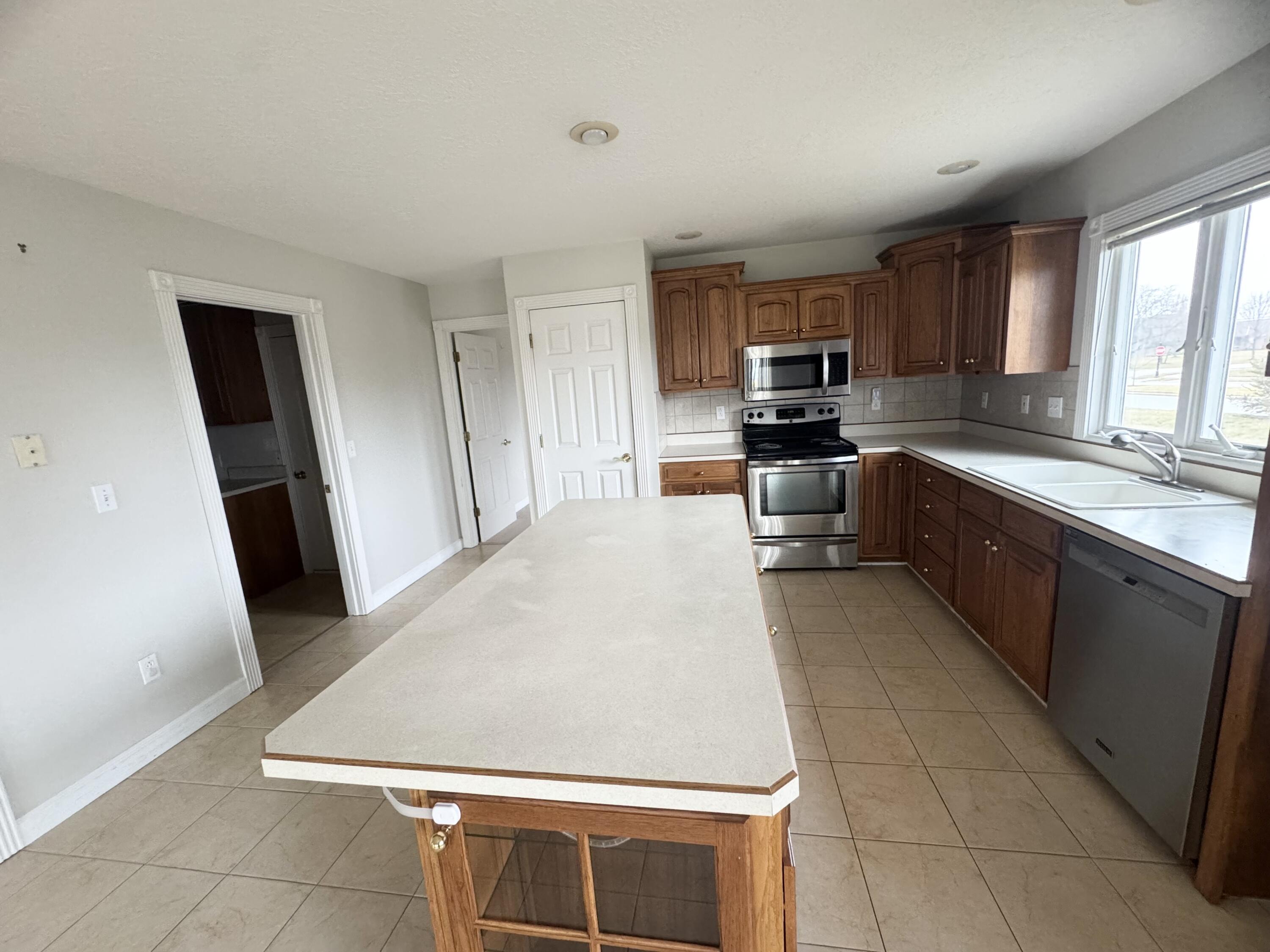 1815 Samples Court, Celina, Ohio 45822