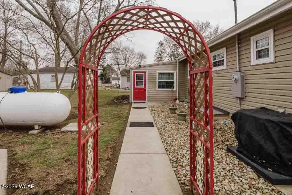 207 Walnut Street, Pandora, Ohio