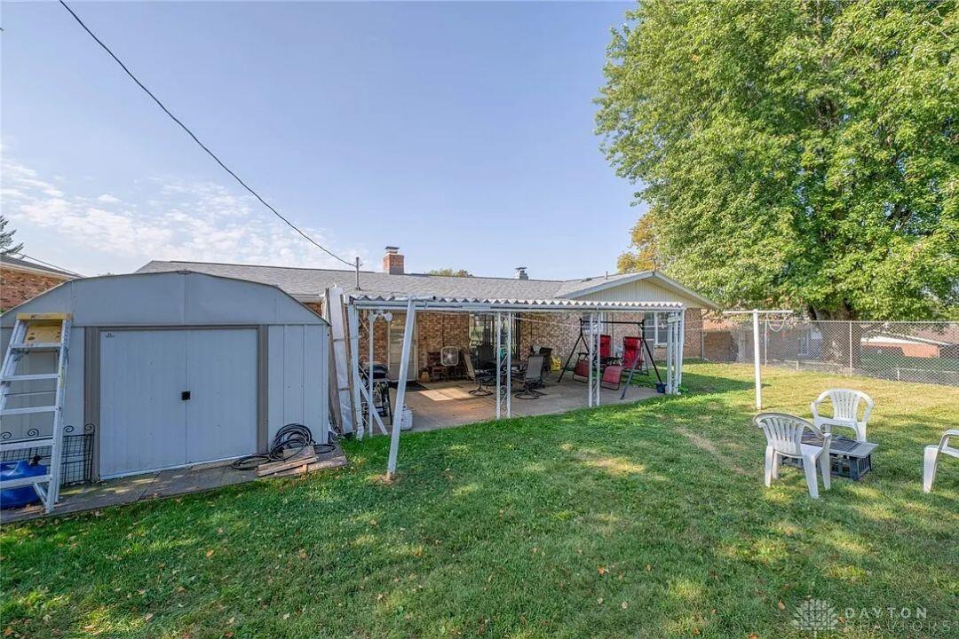 3154 Sherwood Park Drive, Springfield, Ohio 45505