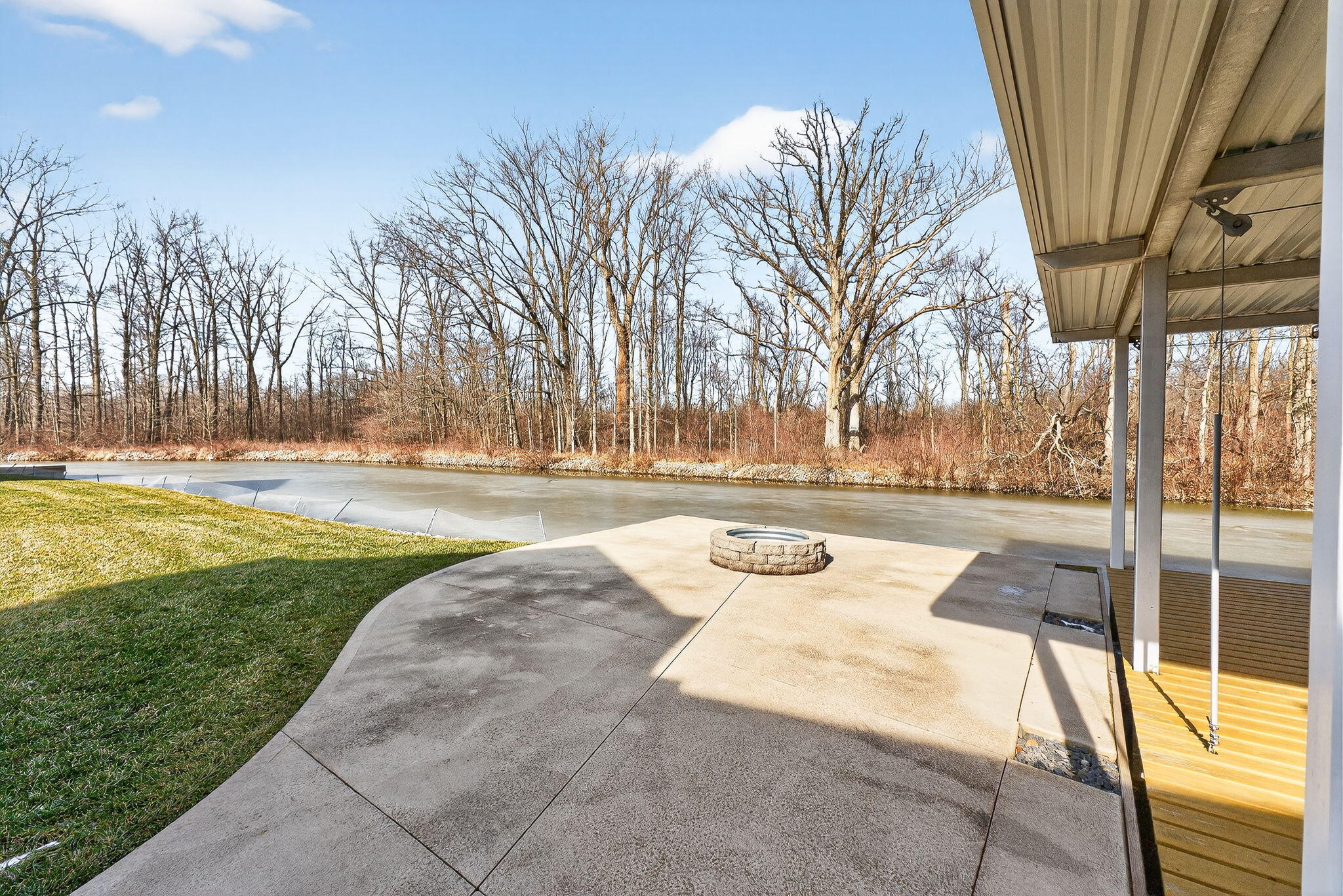 9758 Heron Way, Belle Center, Ohio 43310