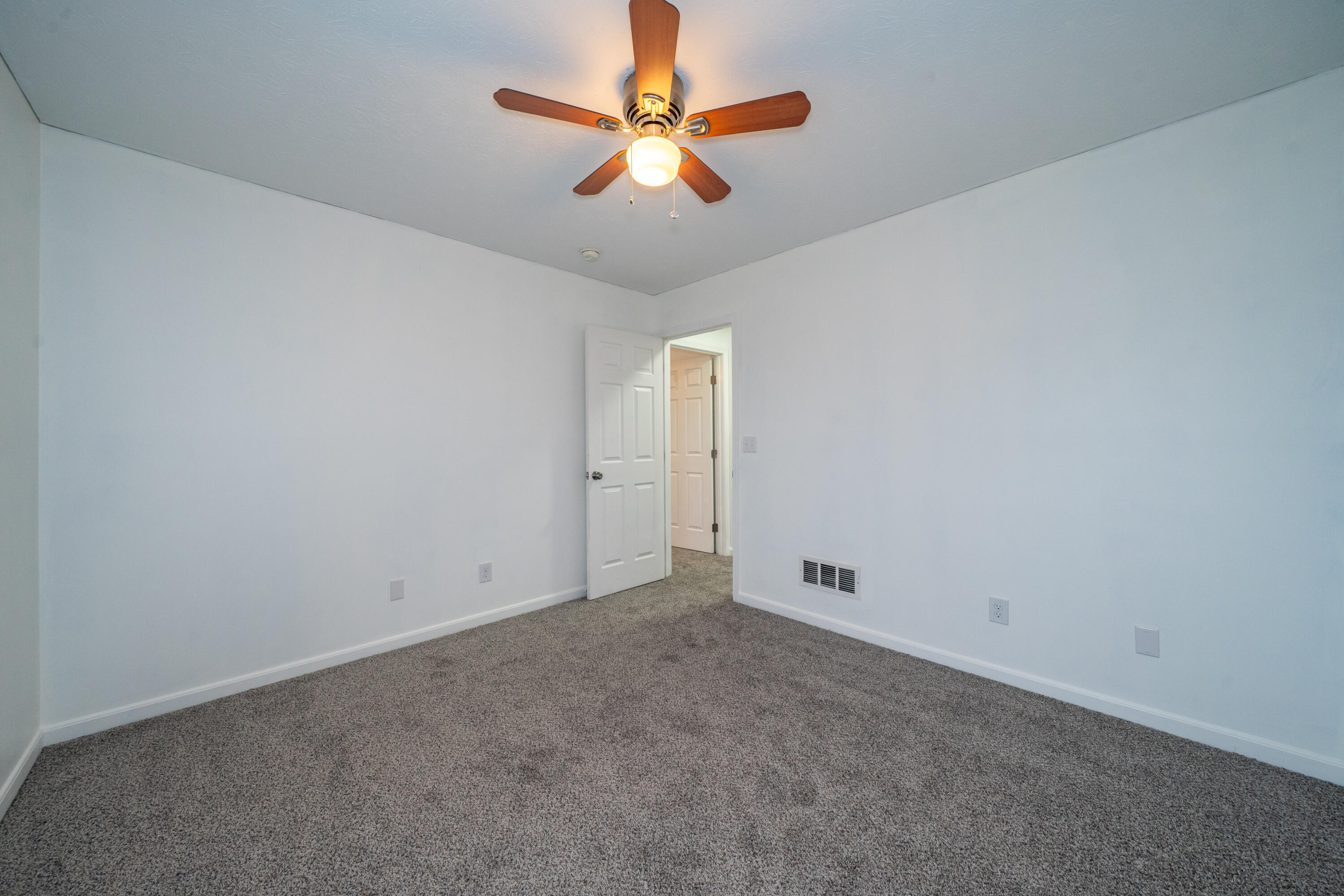 6907 Pegram Way, Huber Heights, Ohio 45424