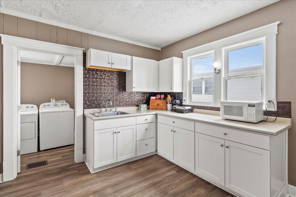 956 Rice Avenue, Lima, Ohio 45805