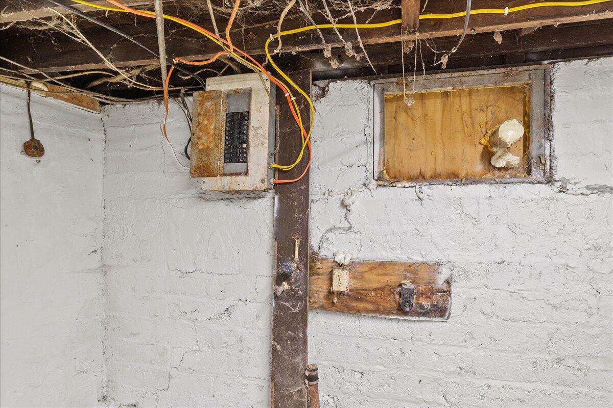 956 Rice Avenue, Lima, Ohio 45805