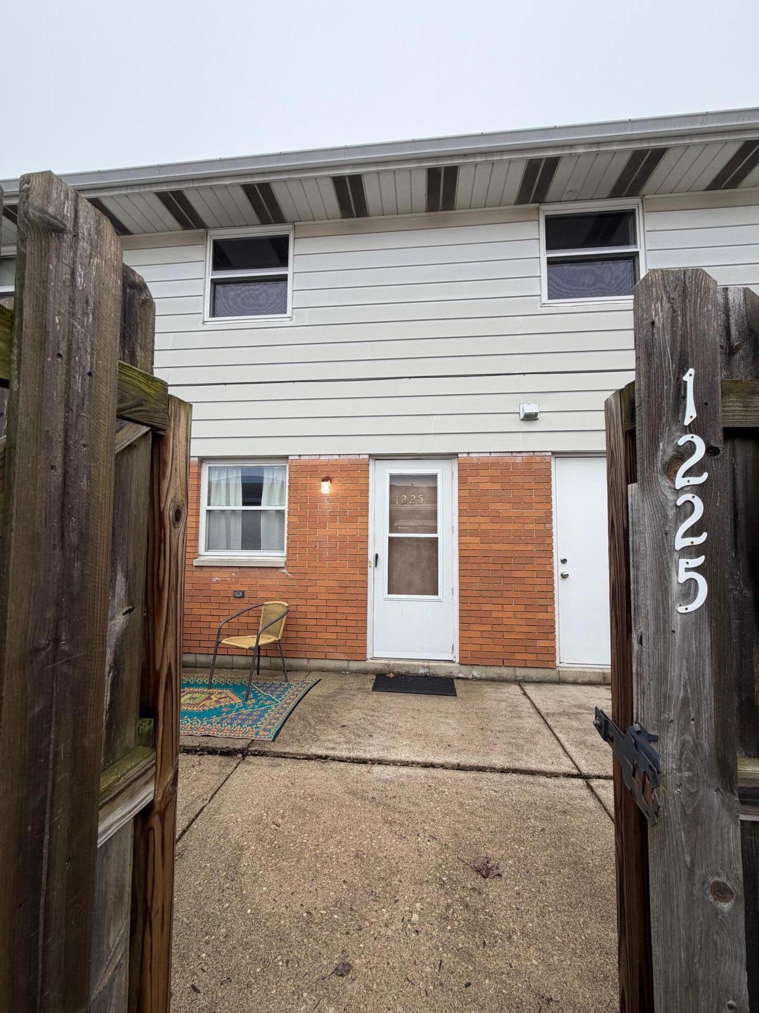 1225 Vester Avenue, Springfield, Ohio 45503