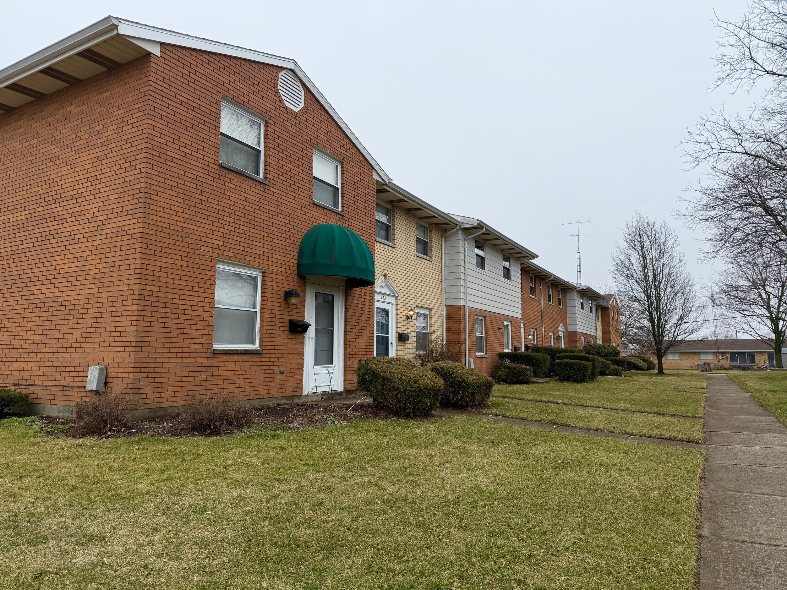 1225 Vester Avenue, Springfield, Ohio 45503