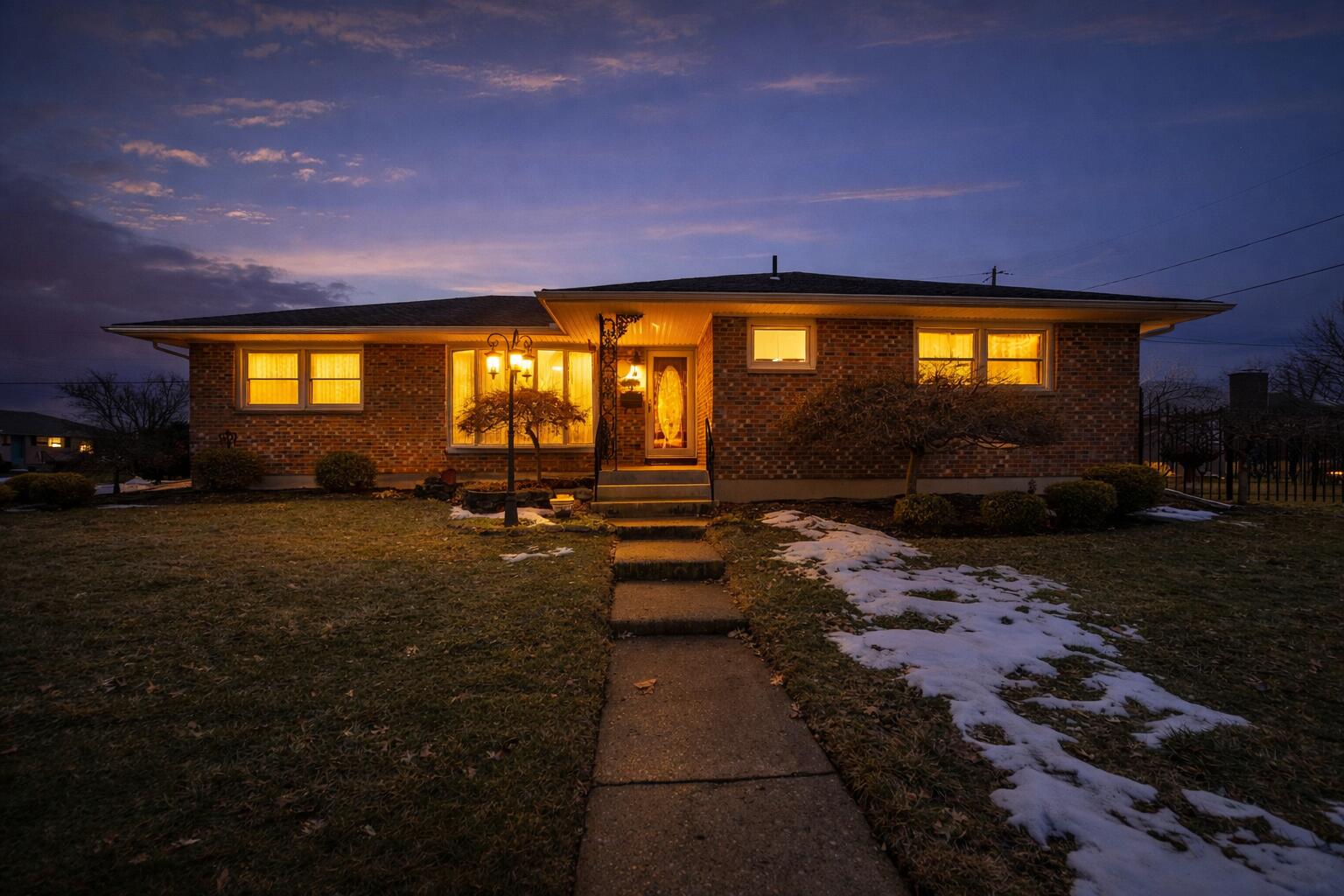 1521 Erika Drive, Springfield, Ohio 45503