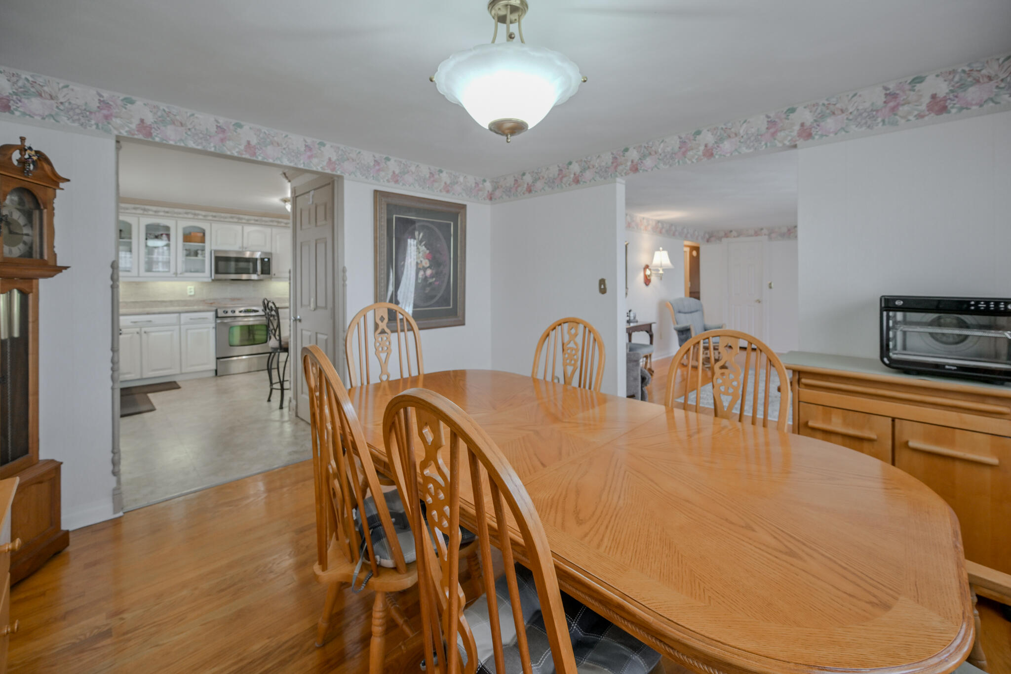 1521 Erika Drive, Springfield, Ohio 45503