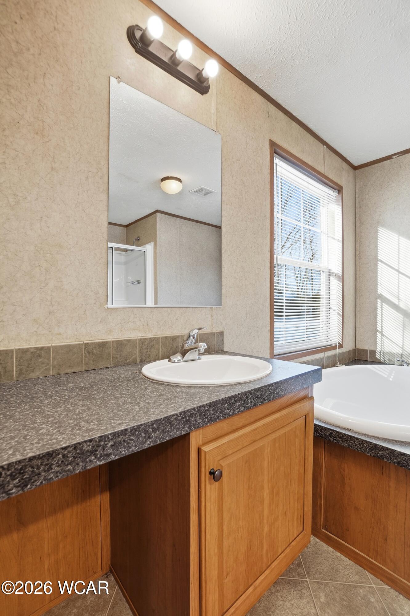 3300 Johnston Road, Harrod, Ohio