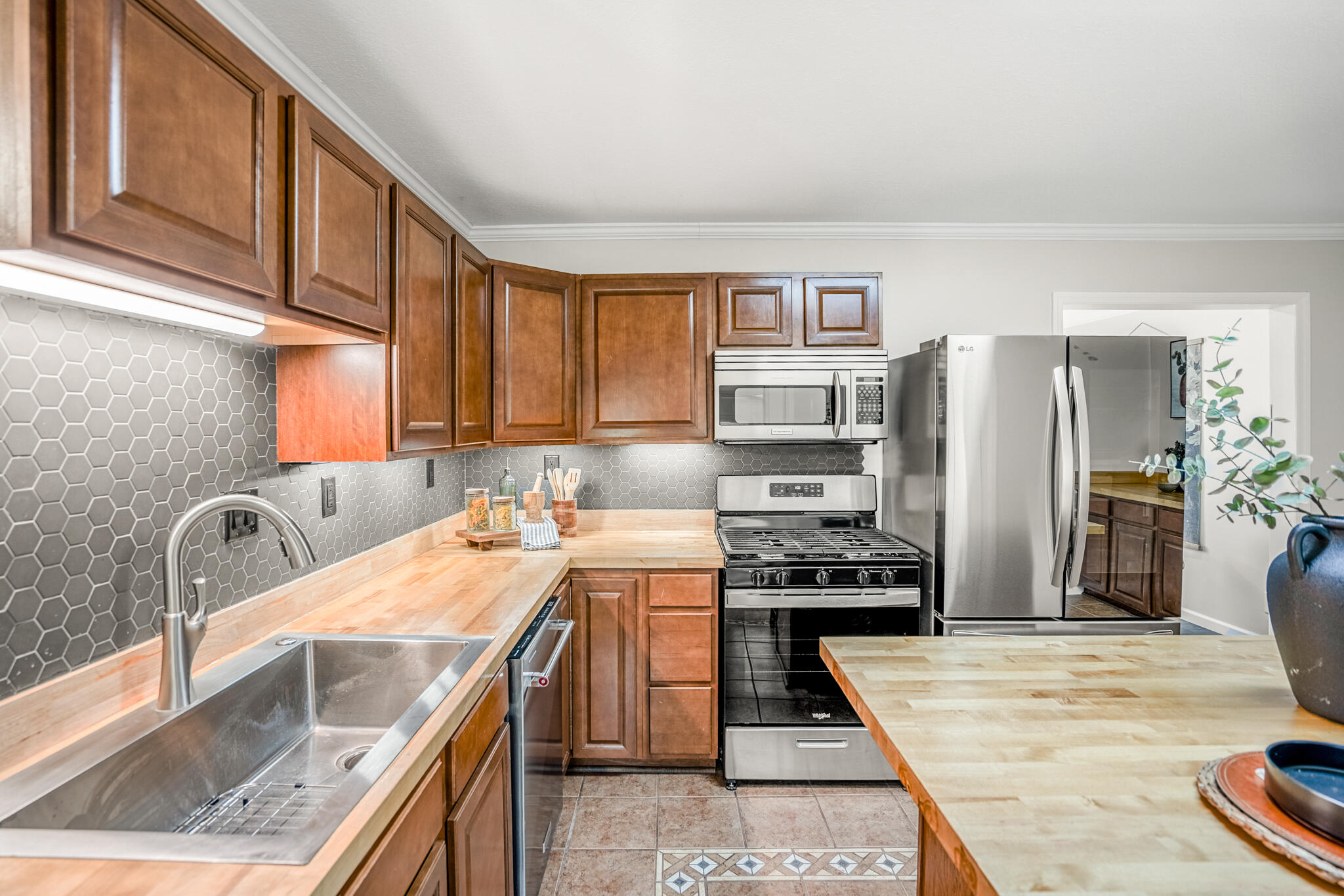 1121 Sandusky Avenue, Bellefontaine, Ohio 43311