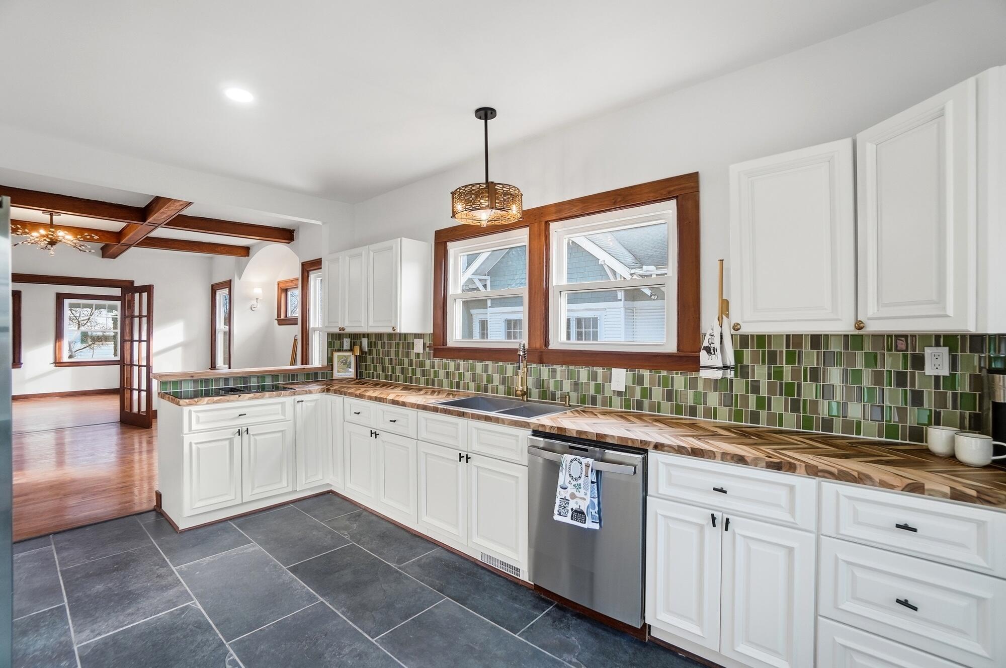 25 Englewood Road, Springfield, Ohio 45504