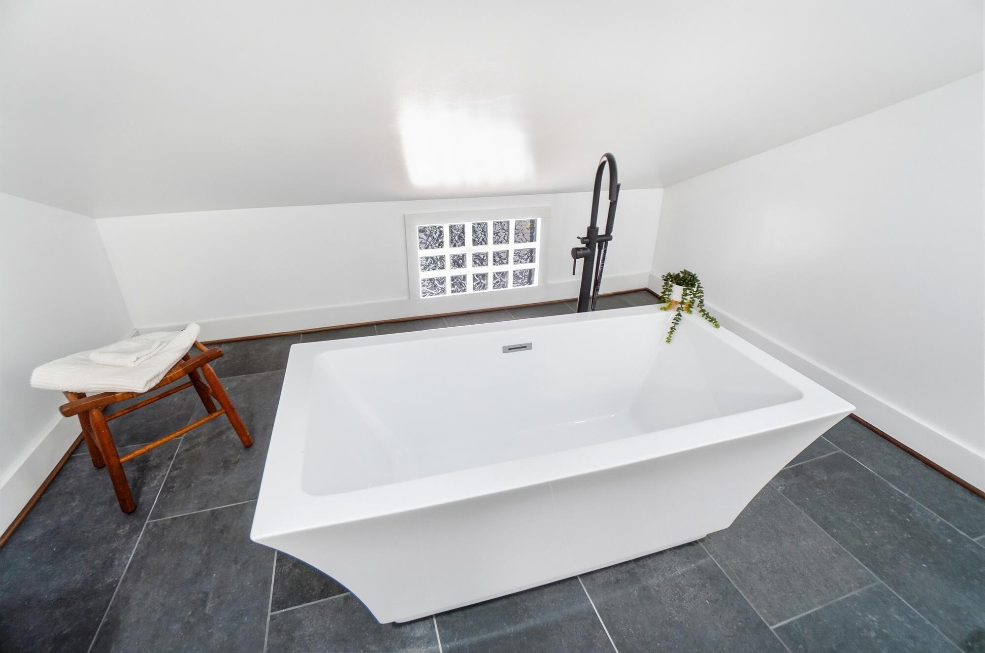 25 Englewood Road, Springfield, Ohio 45504