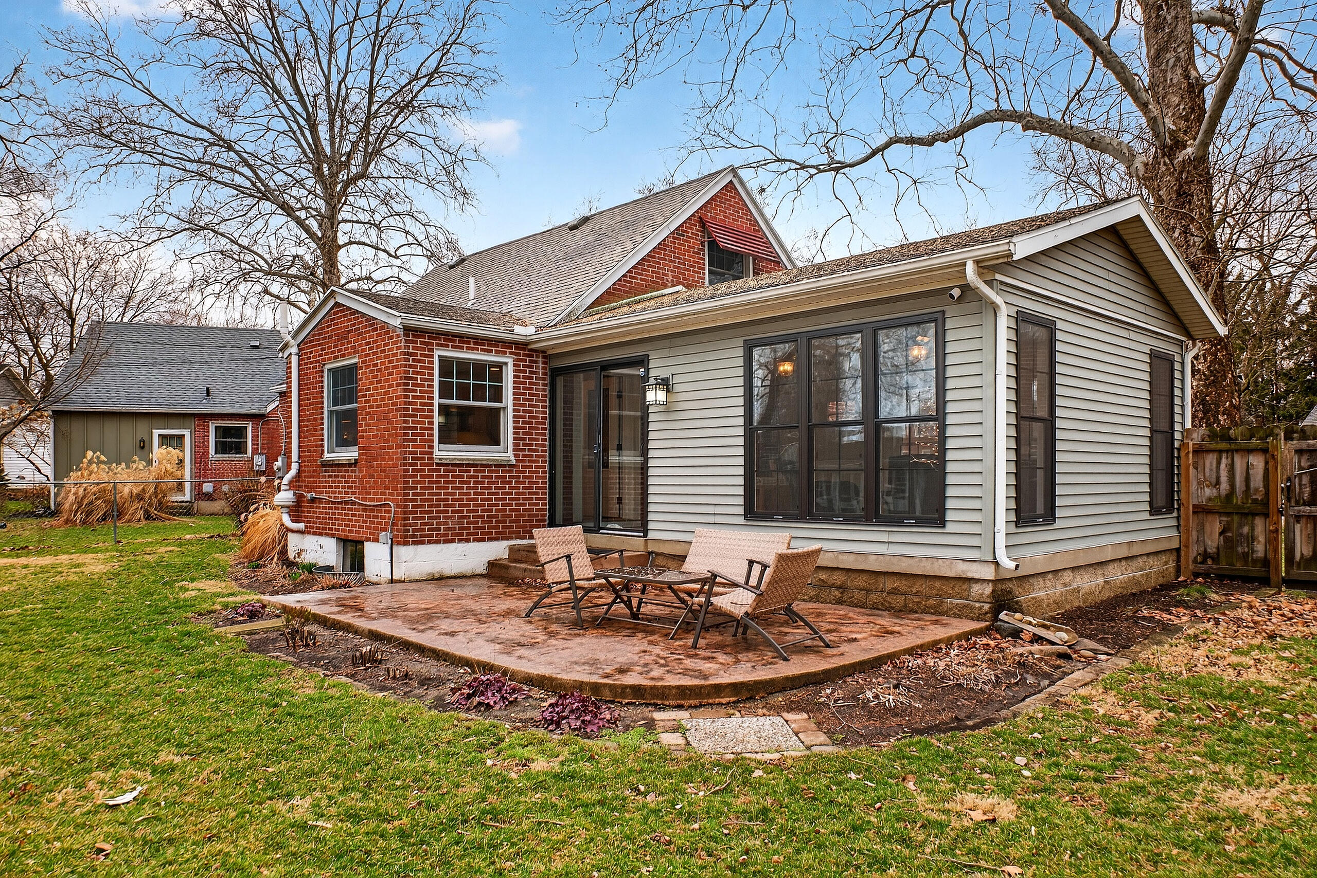 911 Devon Court, Troy, Ohio 45373