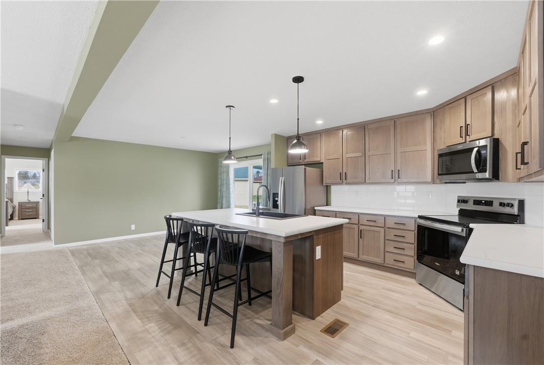 411 Kalynn Circle, Fairborn, Ohio 45324