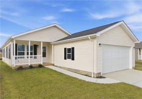 411 Kalynn Circle, Fairborn, Ohio 45324, 3 Bedrooms Bedrooms, ,2 BathroomsBathrooms,Residential,For Sale,Kalynn,1044145