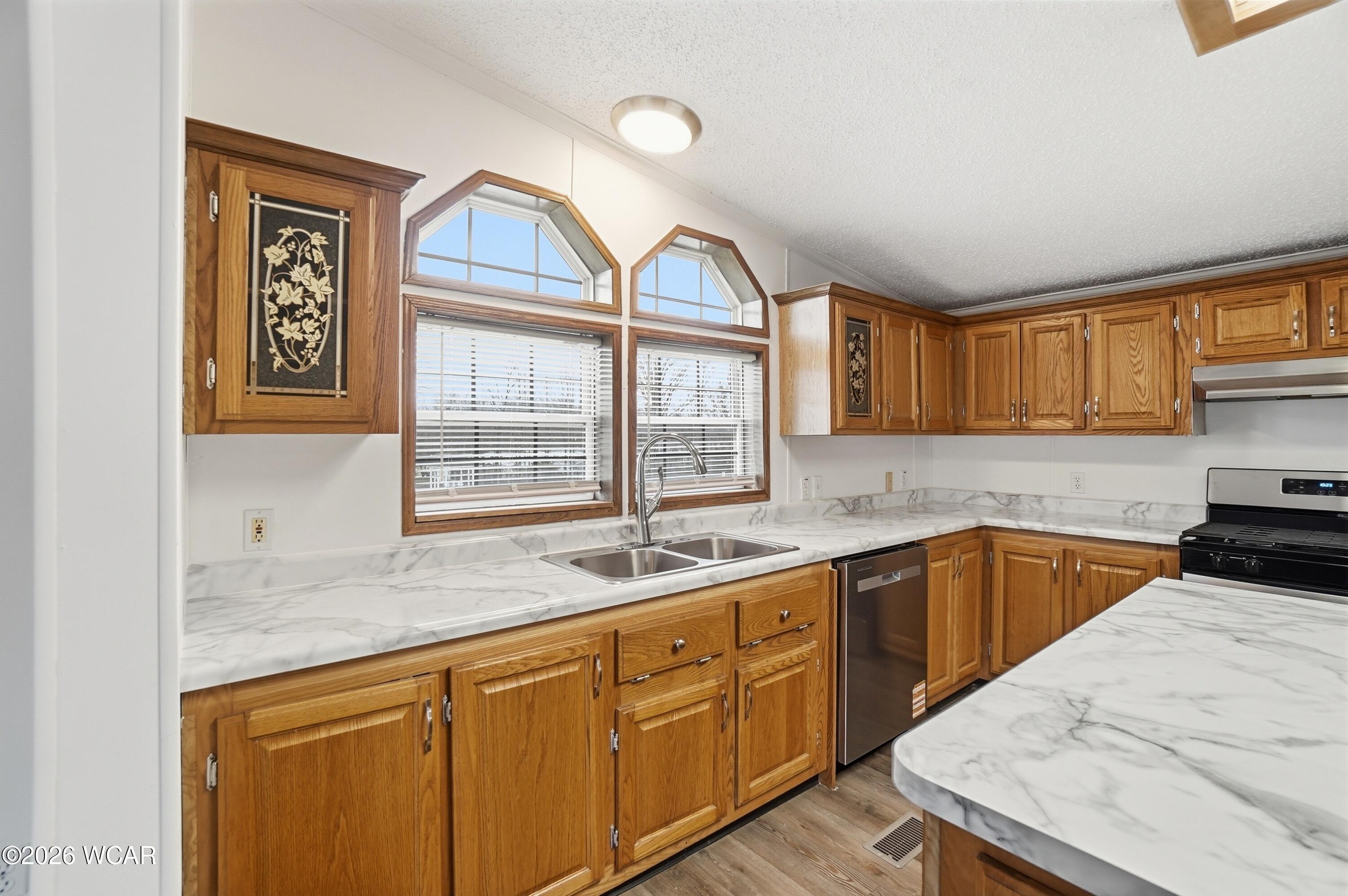 591 Lakeridge Drive, Lima, Ohio