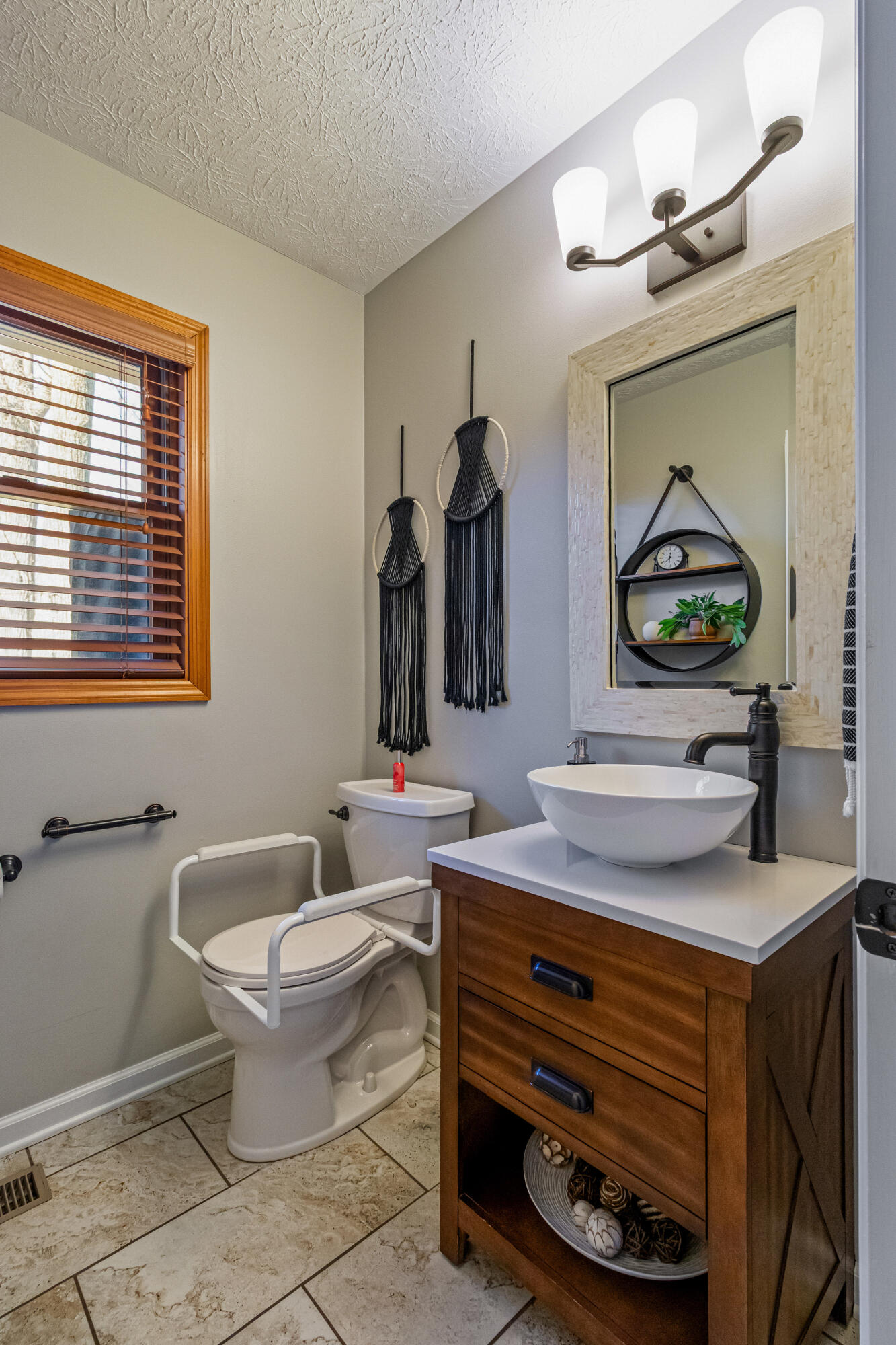 857 Shaney Lane, Brookville, Ohio 45309