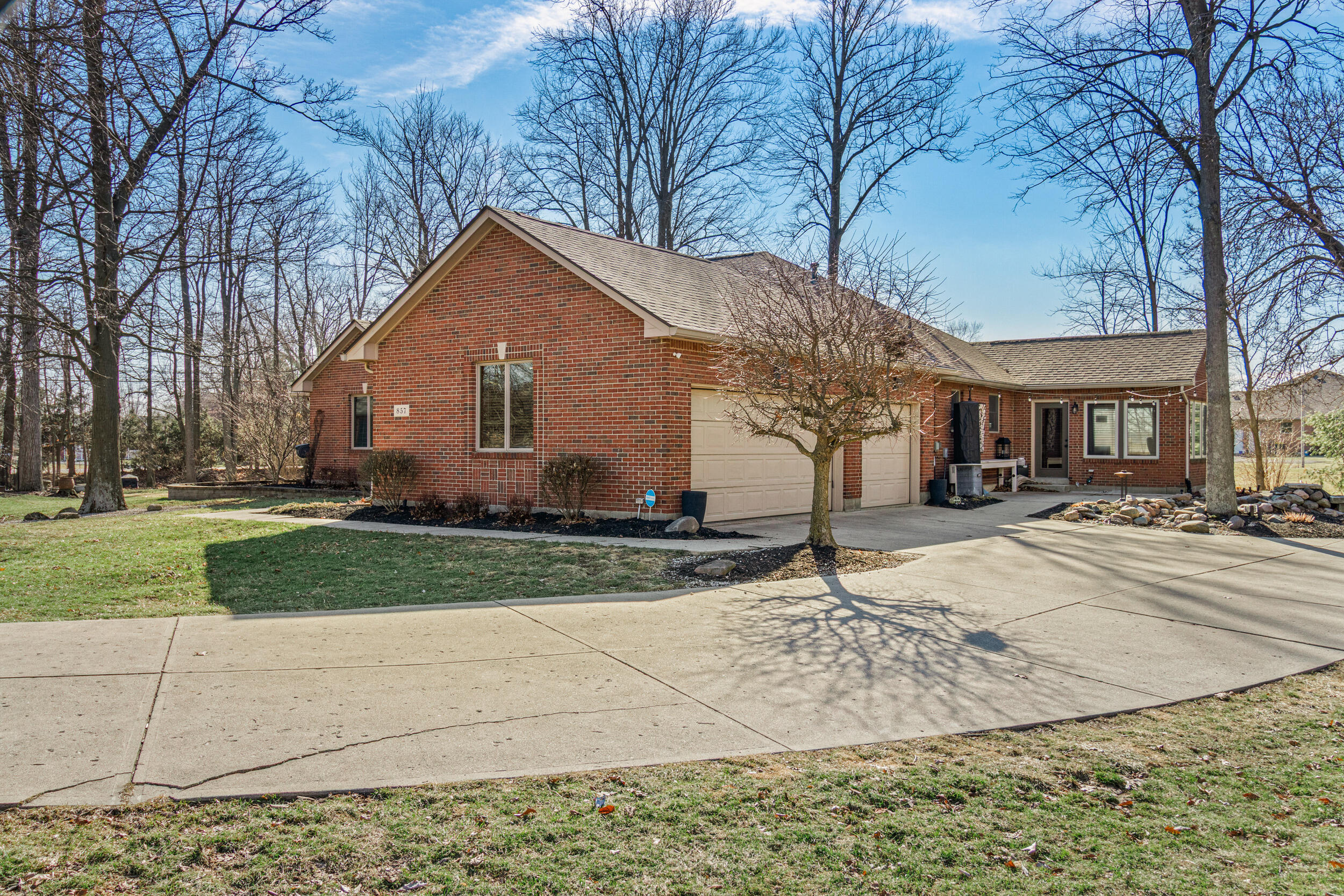 857 Shaney Lane, Brookville, Ohio 45309