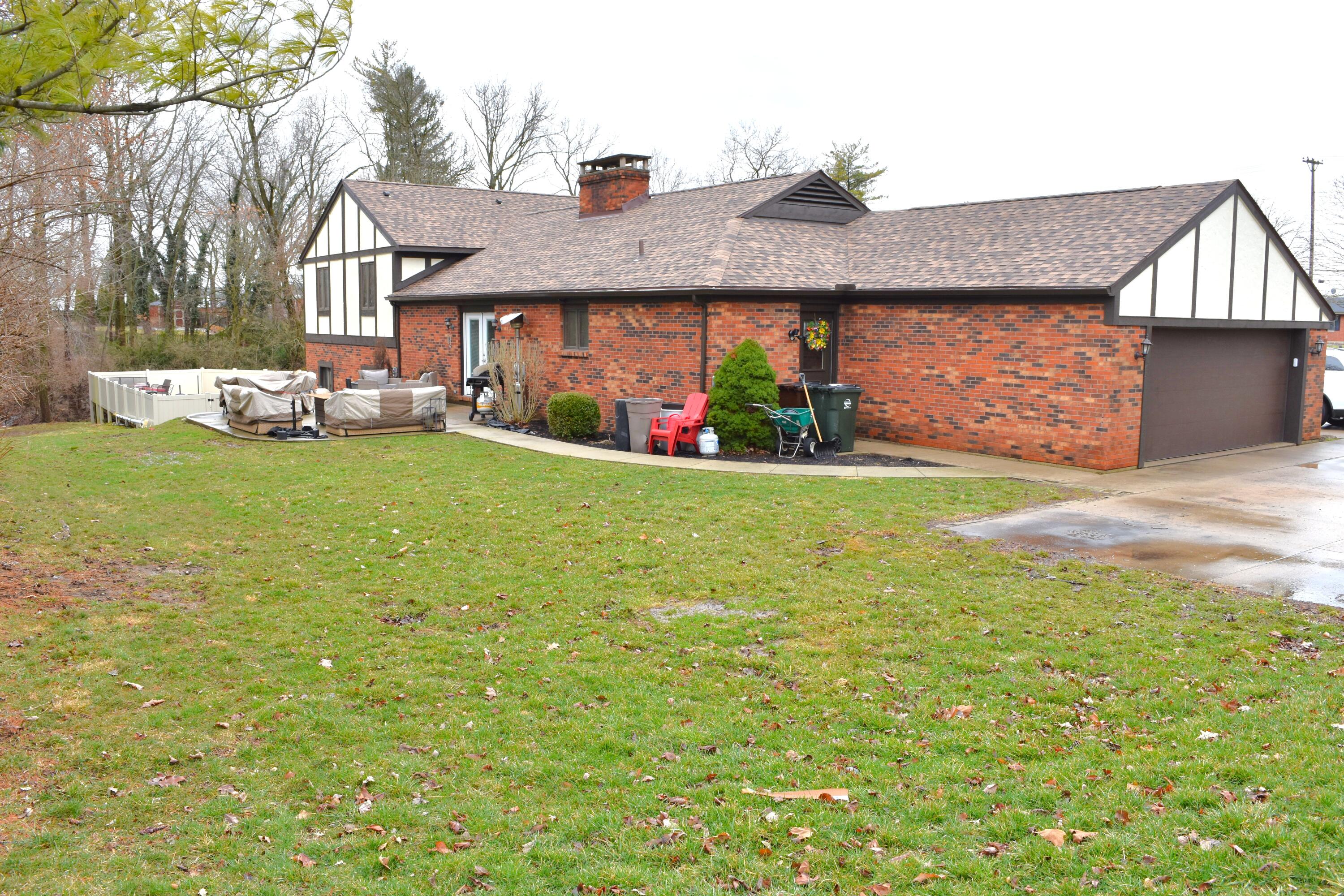 315 Sunset Drive, Piqua, Ohio 45356