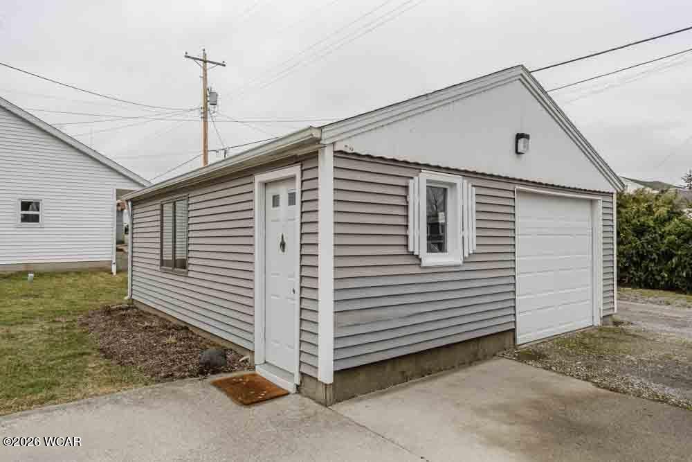 165 Thurman Street, Bluffton, Ohio