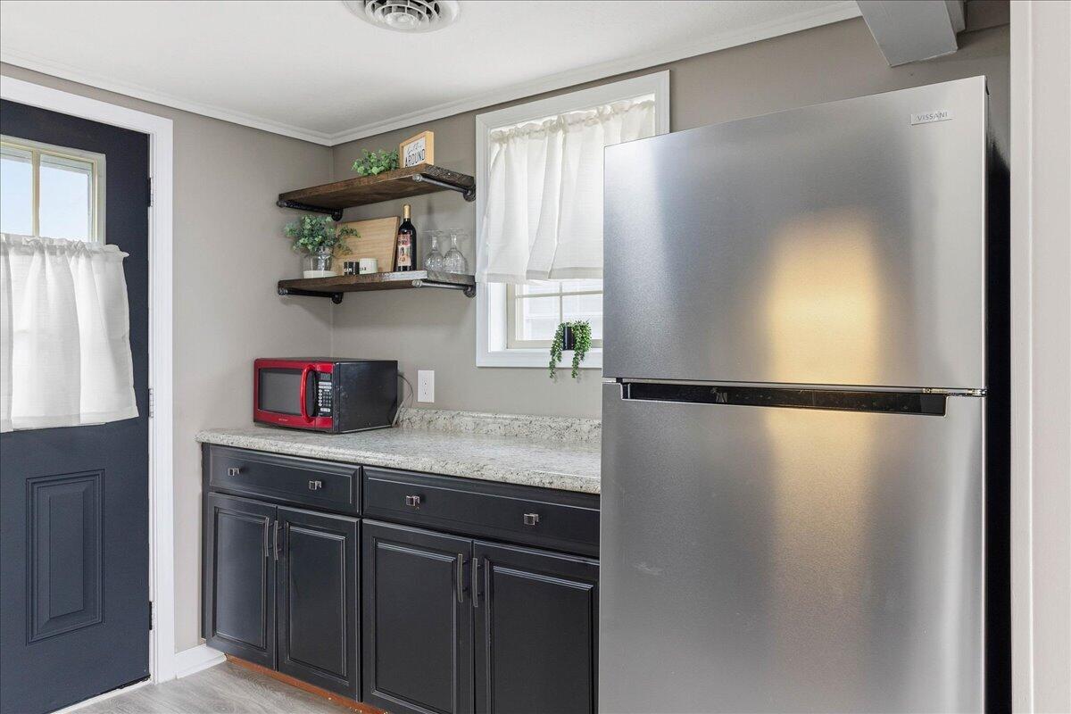 9050 Elm Street, Lakeview, Ohio 43331