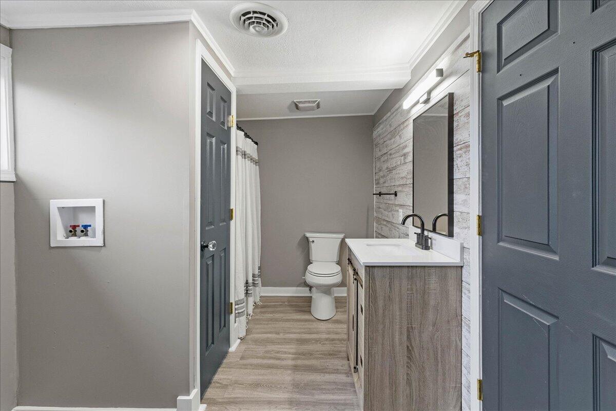 9050 Elm Street, Lakeview, Ohio 43331