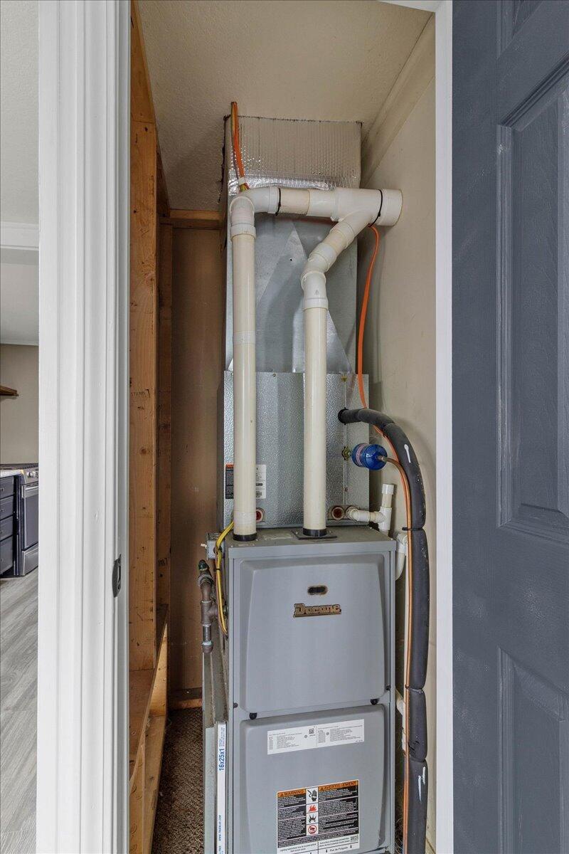 9050 Elm Street, Lakeview, Ohio 43331