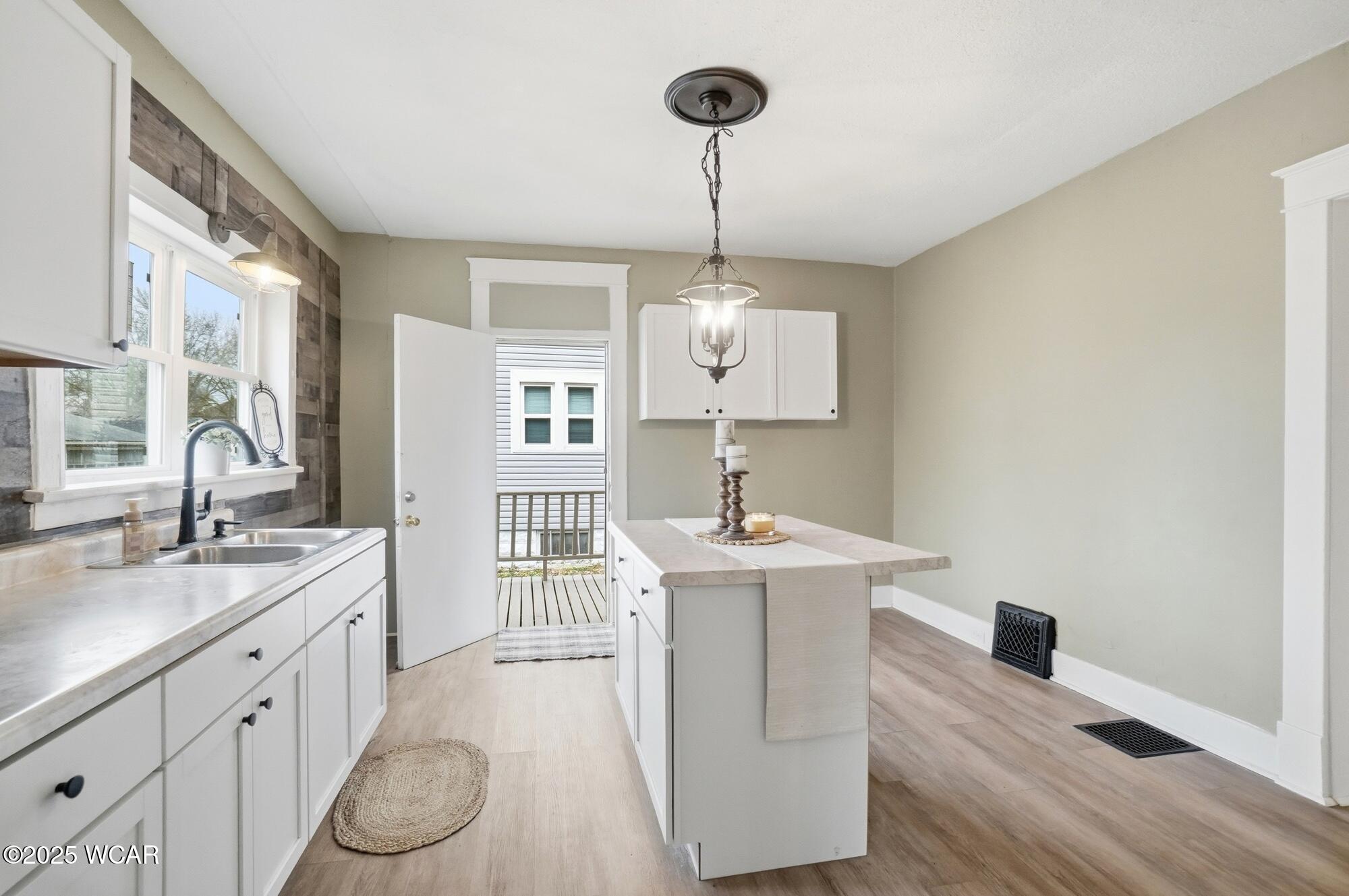 974 Richie Avenue, Lima, Ohio