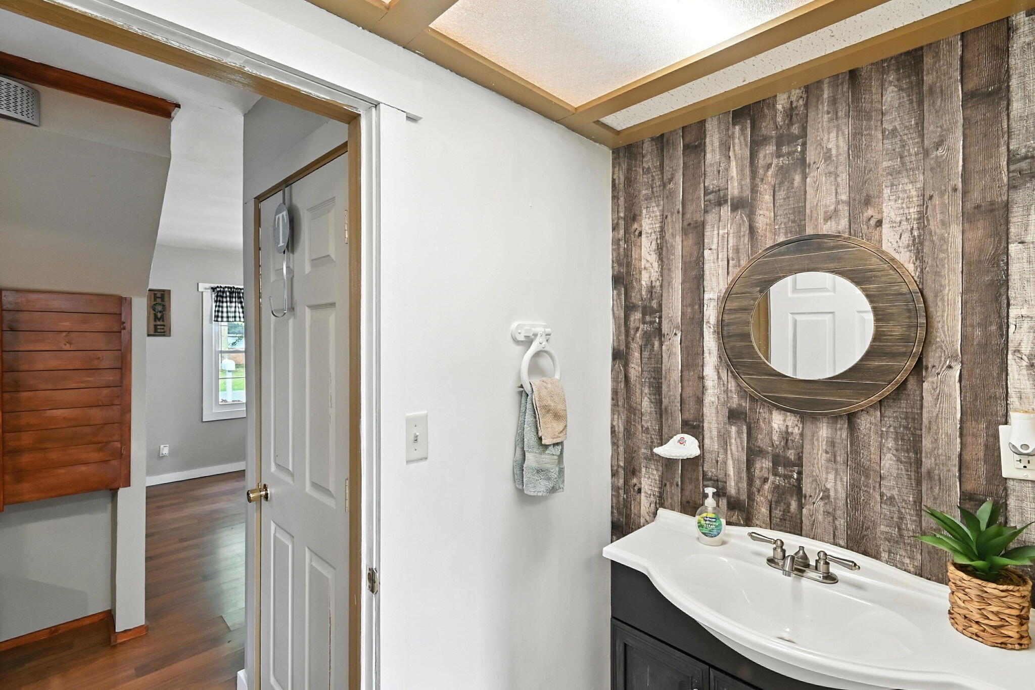 11372 Kickapoo Path, Lakeview, Ohio 43331