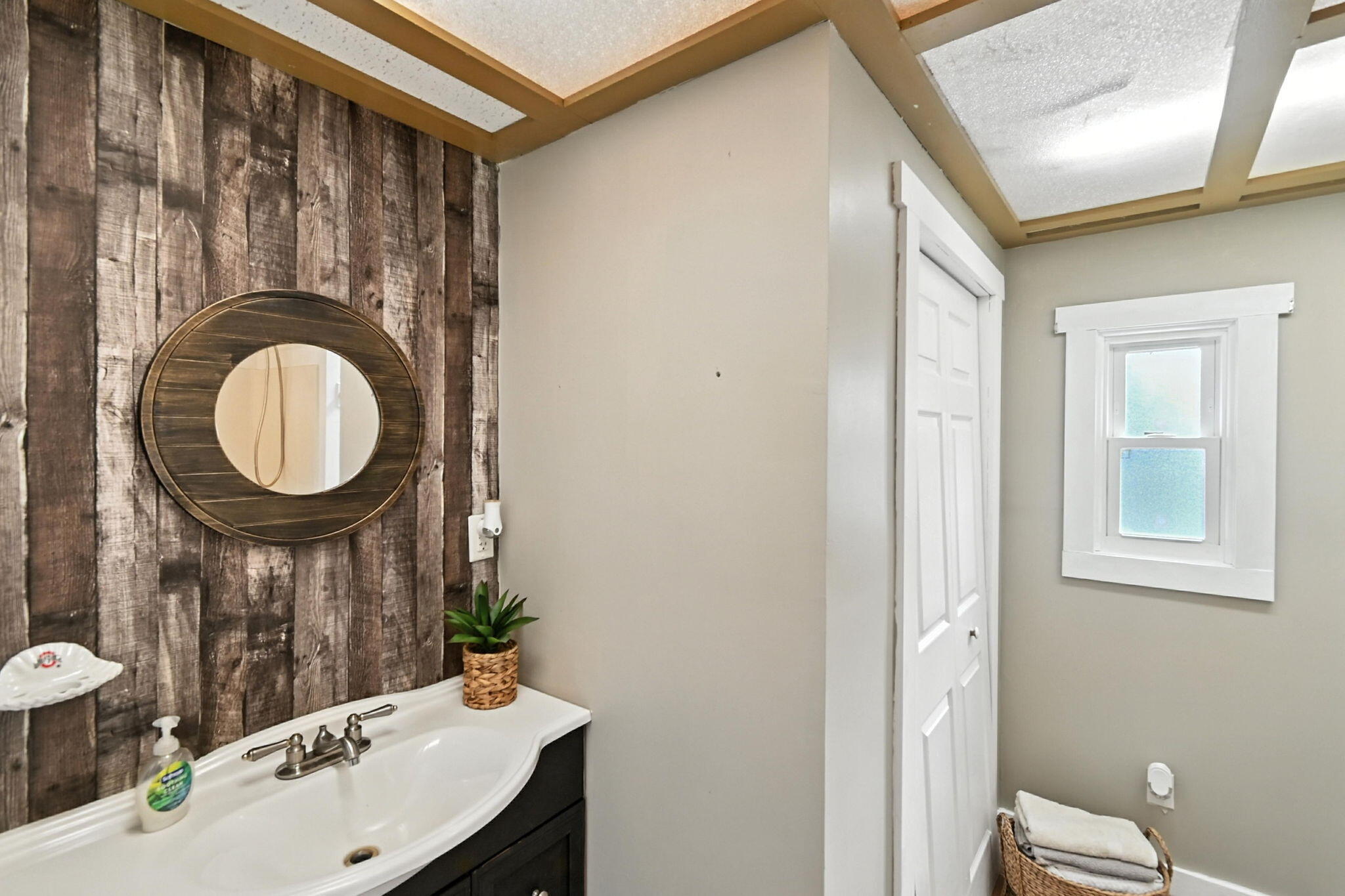 11372 Kickapoo Path, Lakeview, Ohio 43331