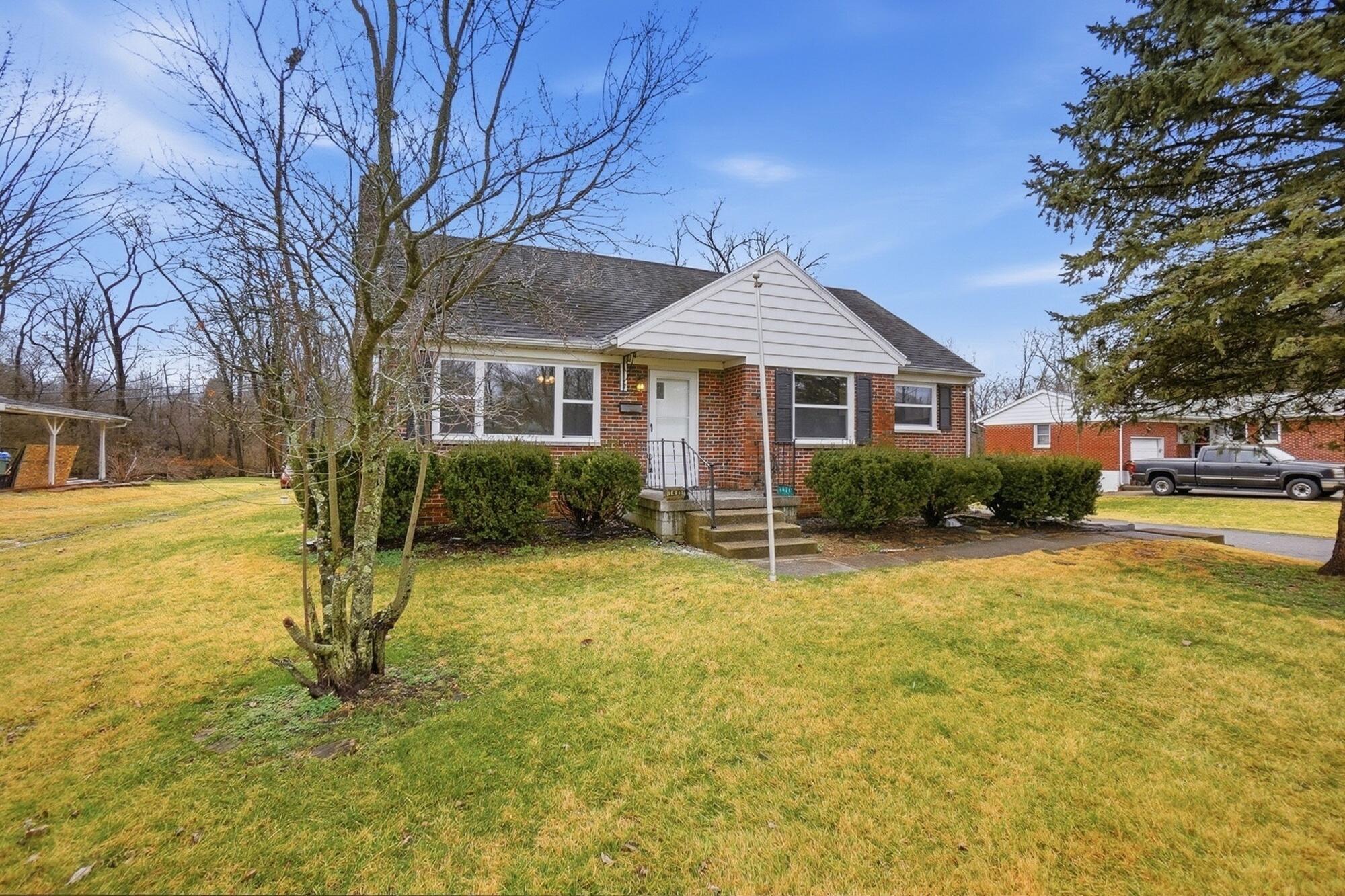 1421 Seminole Avenue, Springfield, Ohio 45506