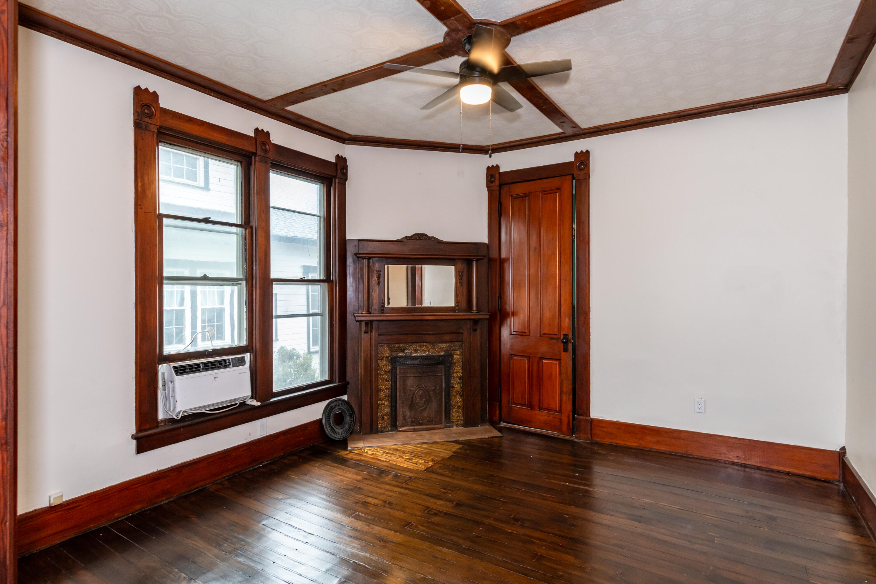 596 Scioto Street, Urbana, Ohio 43078