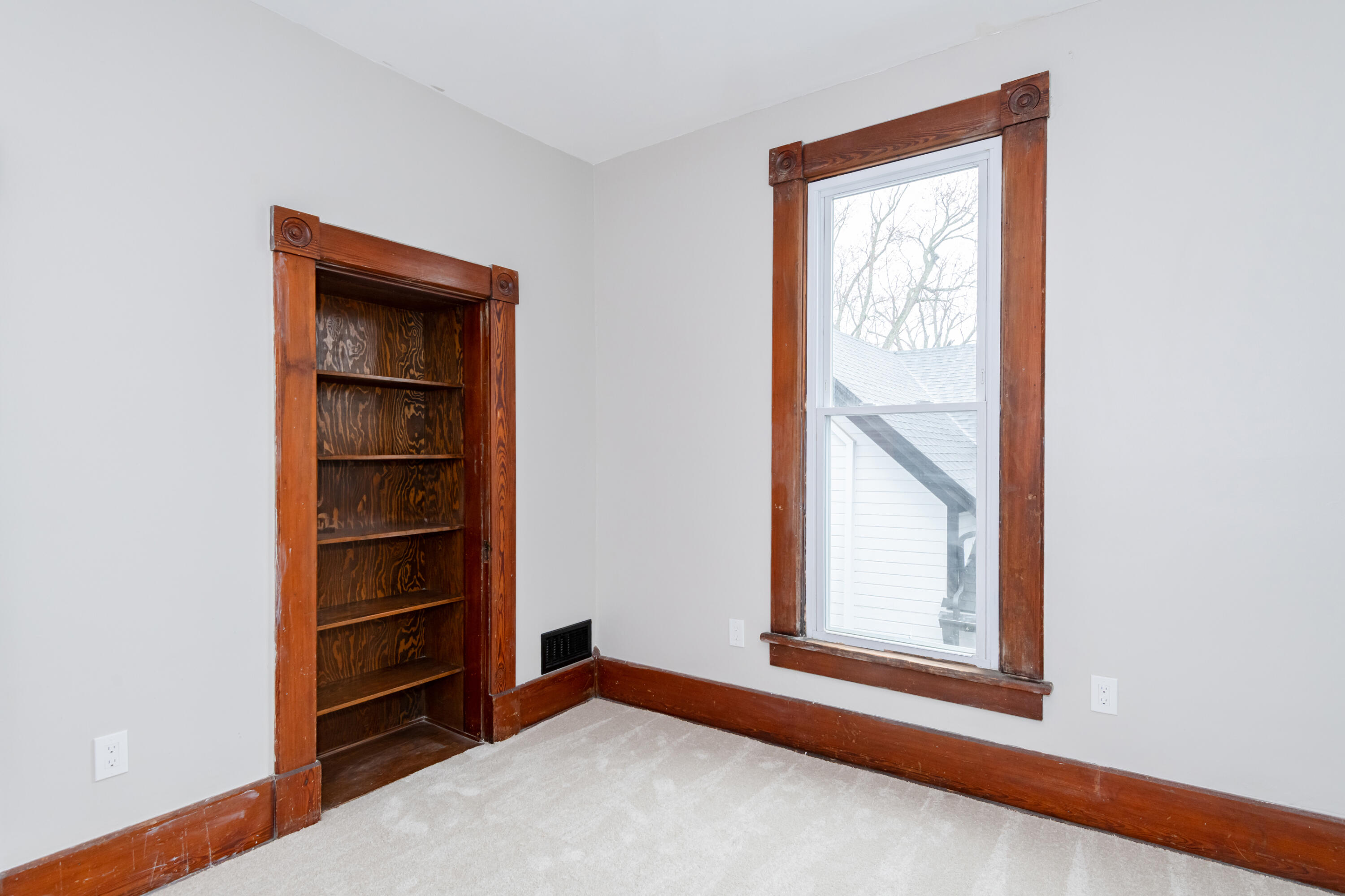 596 Scioto Street, Urbana, Ohio 43078