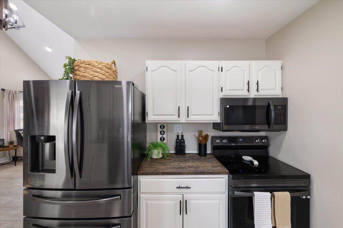 504 Liberty Street, Bradford, Ohio 45308