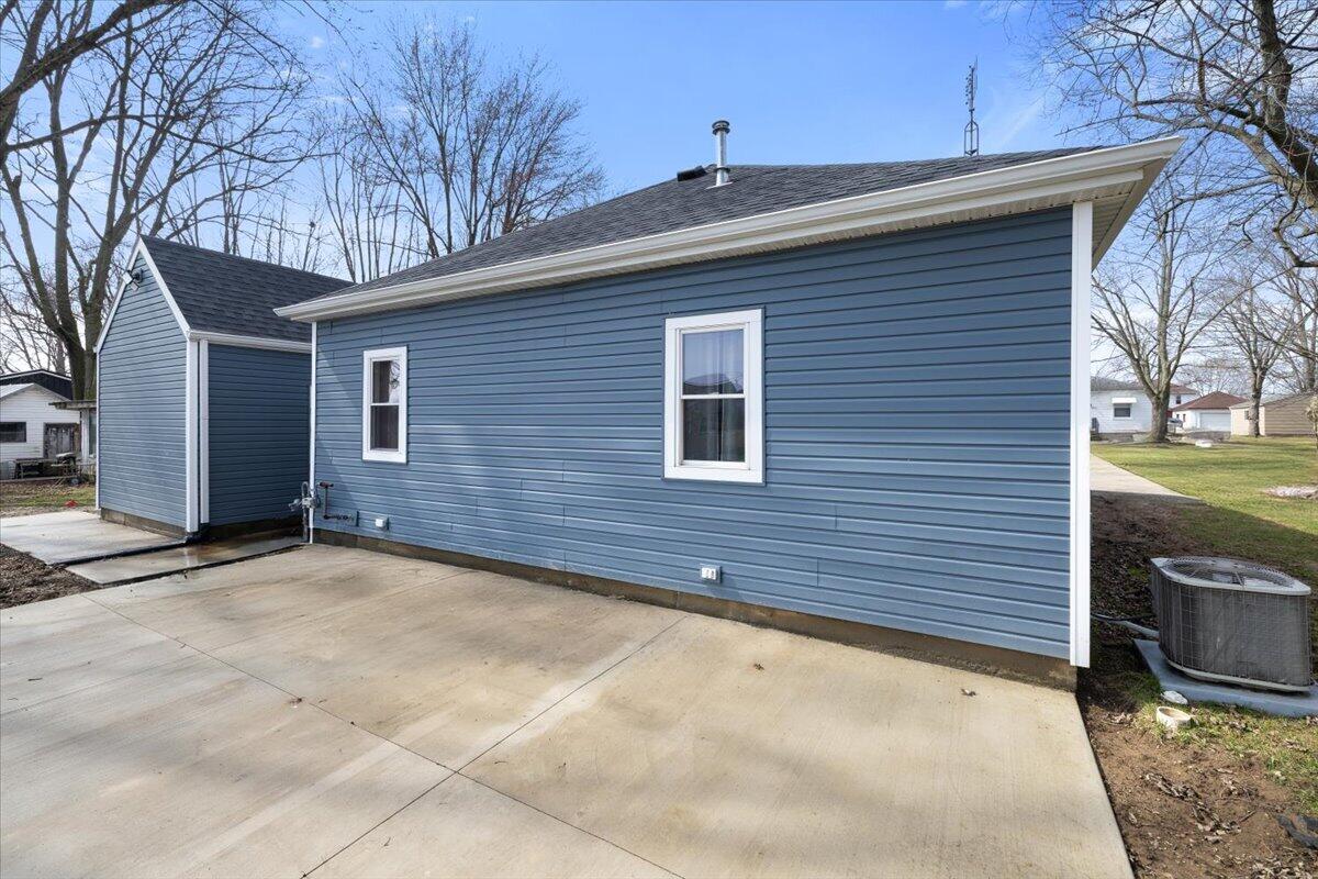 504 Liberty Street, Bradford, Ohio 45308