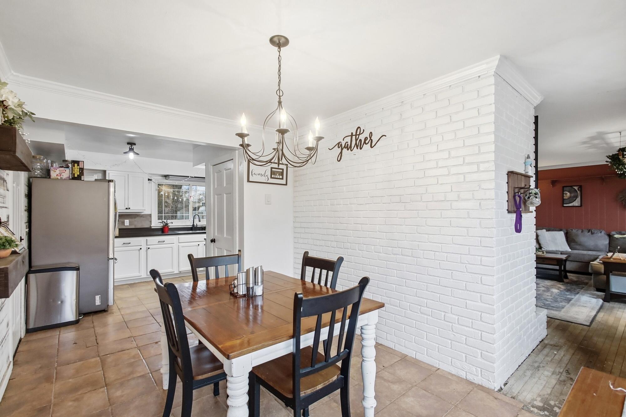 2861 Ashlar Drive, Springfield, Ohio 45503