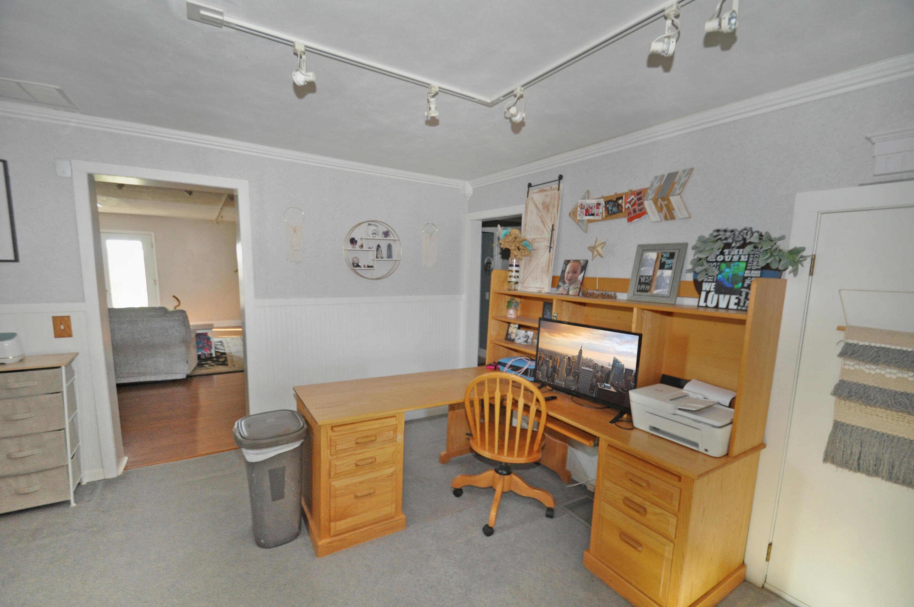 335 State Route 121, New Paris, Ohio 45347