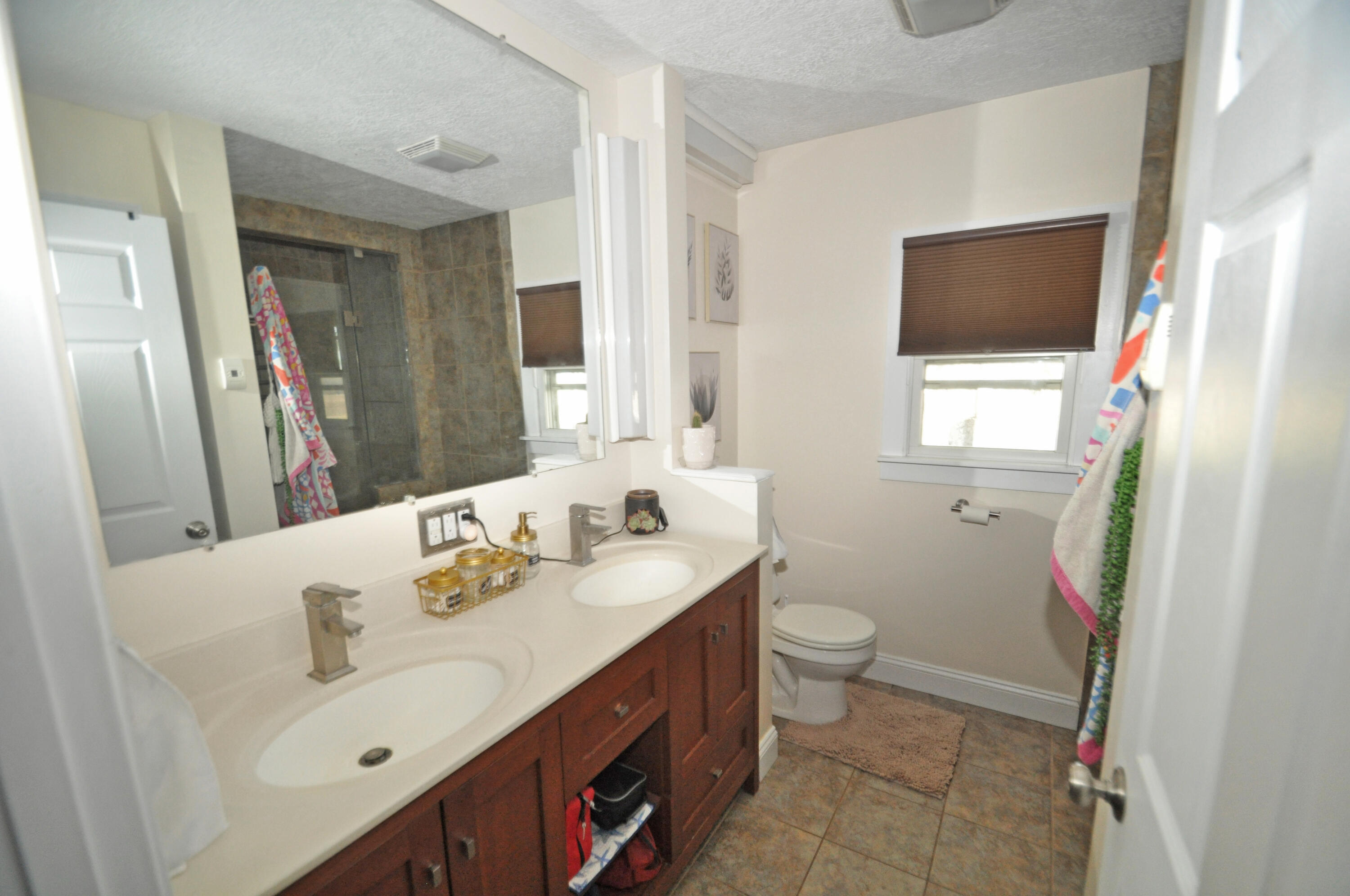 335 State Route 121, New Paris, Ohio 45347