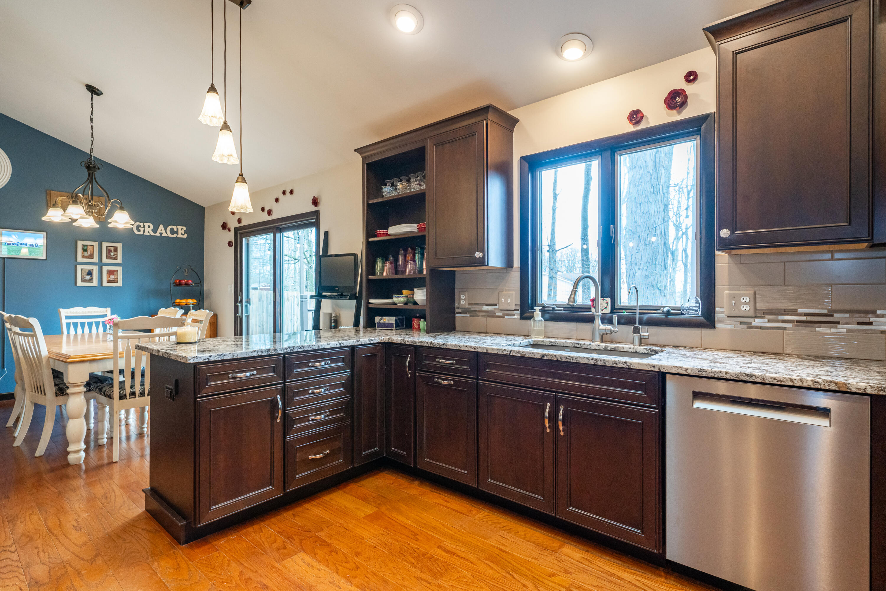 2860 Homeway Drive, Beavercreek, Ohio 45434