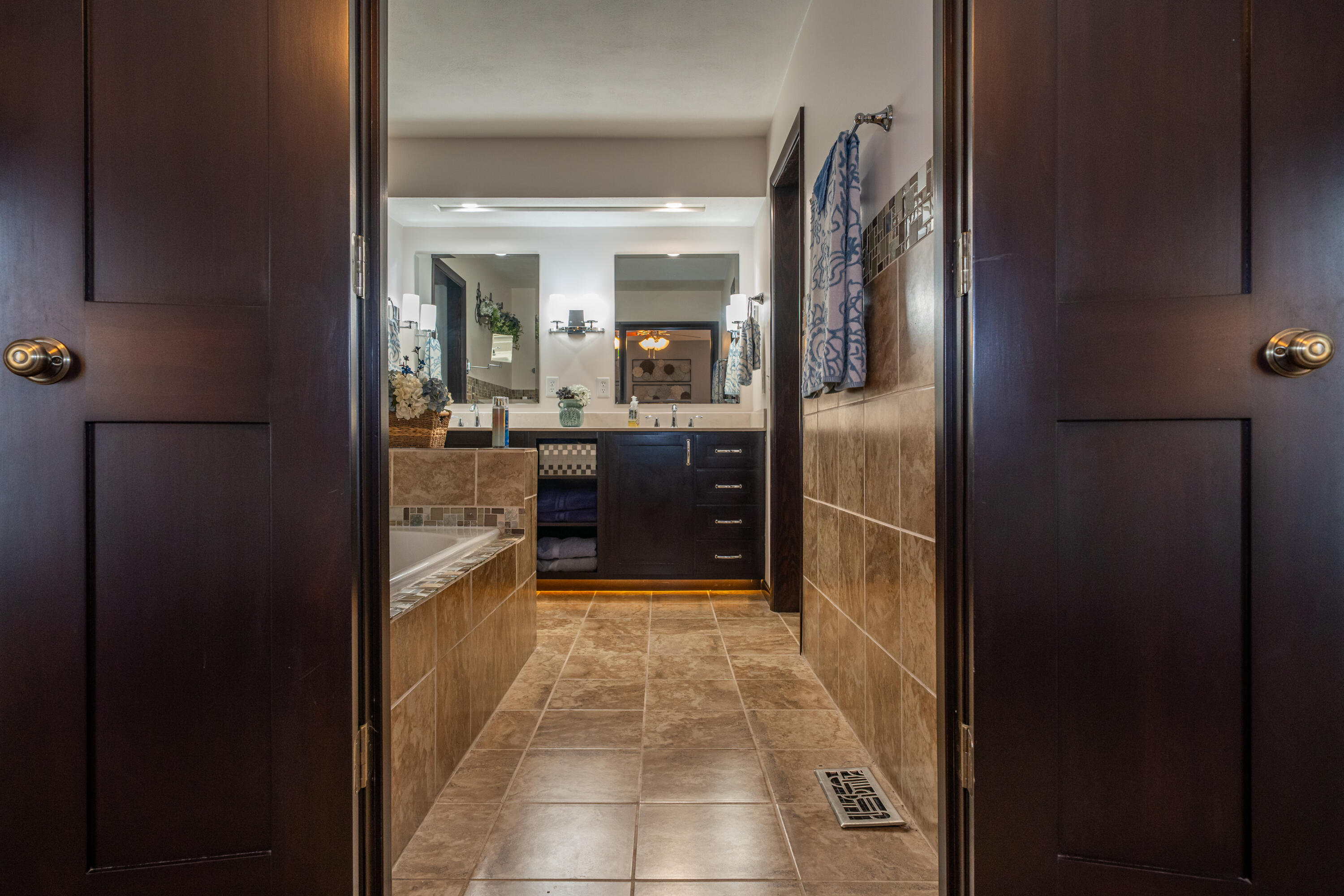 2860 Homeway Drive, Beavercreek, Ohio 45434