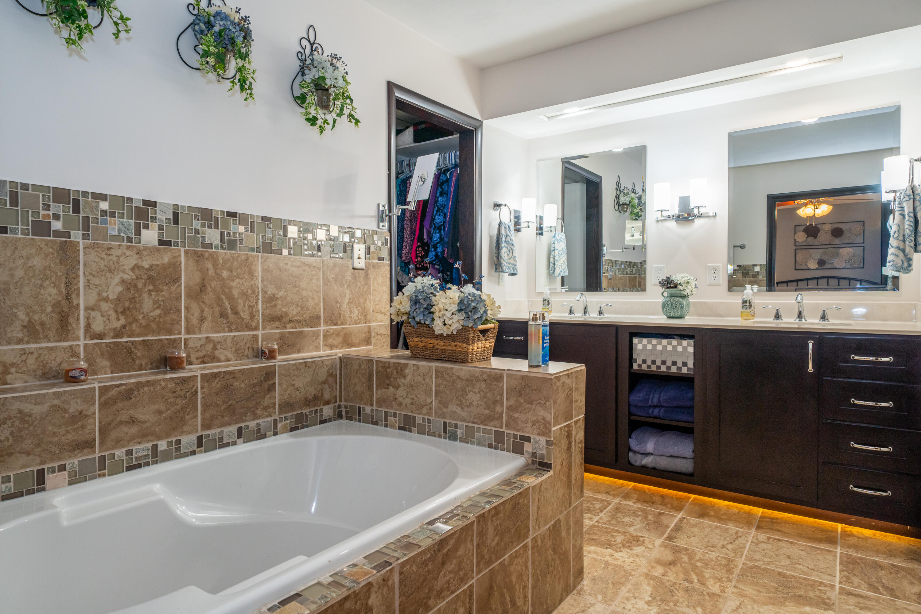 2860 Homeway Drive, Beavercreek, Ohio 45434