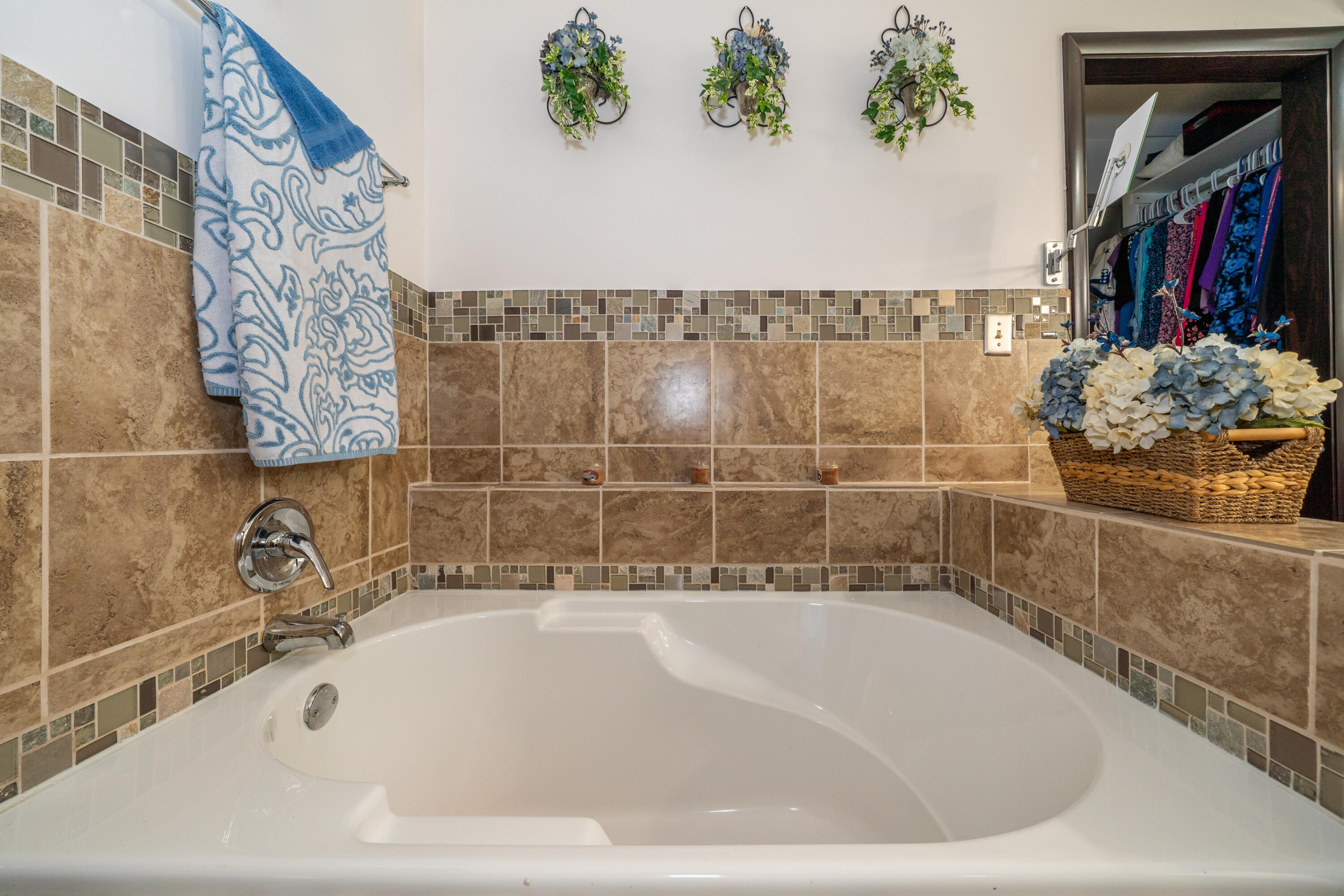 2860 Homeway Drive, Beavercreek, Ohio 45434