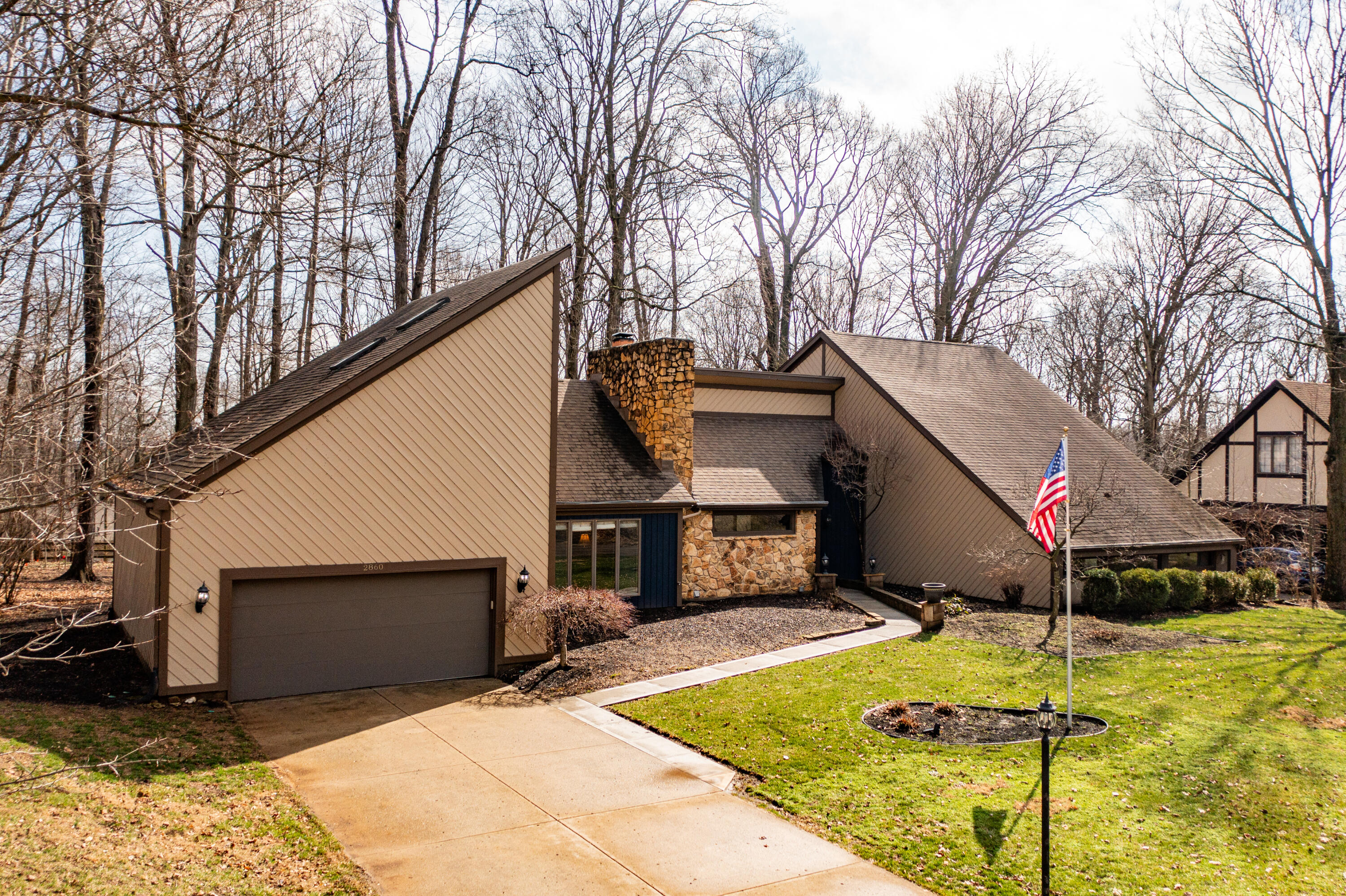 2860 Homeway Drive, Beavercreek, Ohio 45434