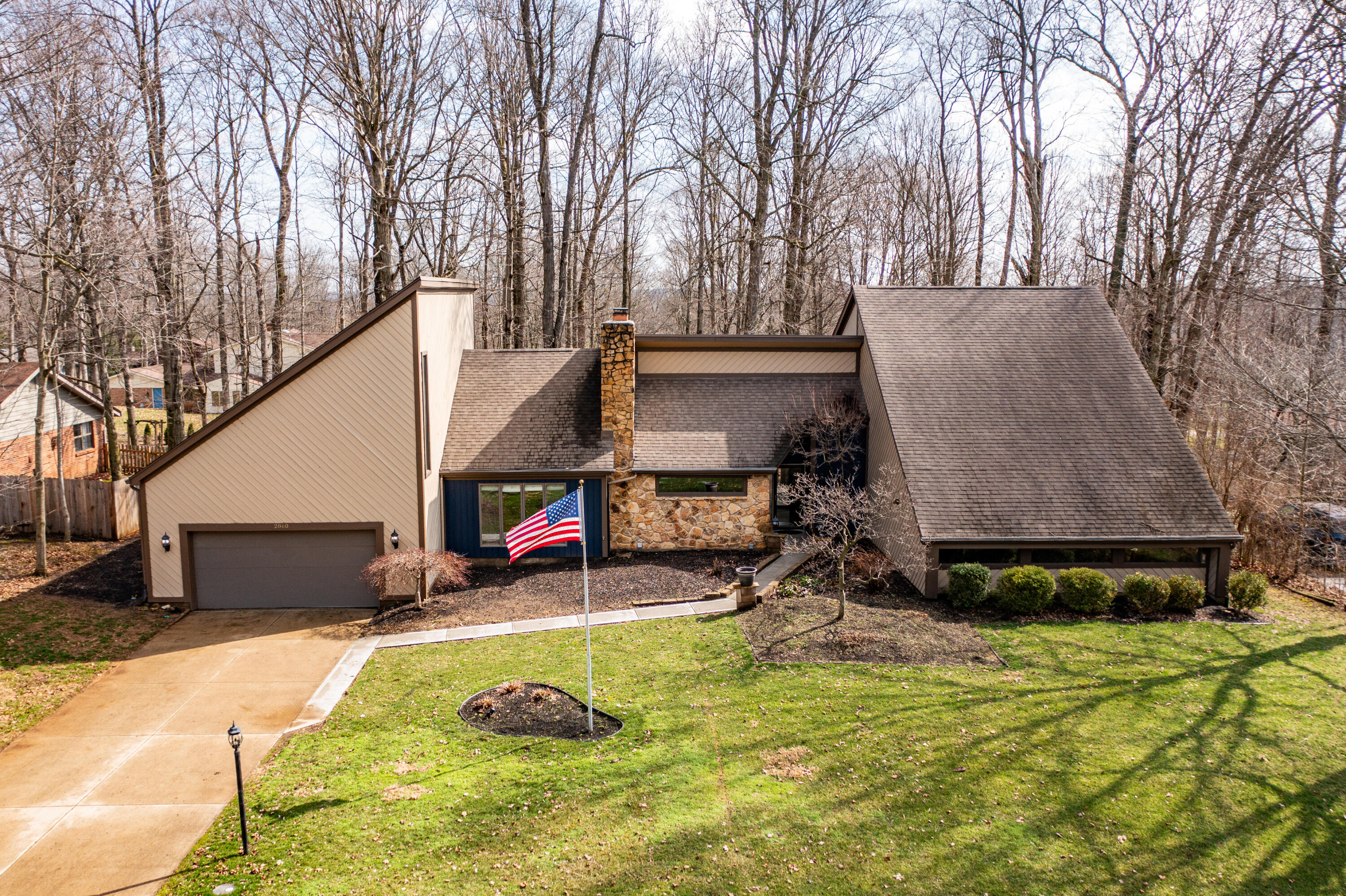 2860 Homeway Drive, Beavercreek, Ohio 45434