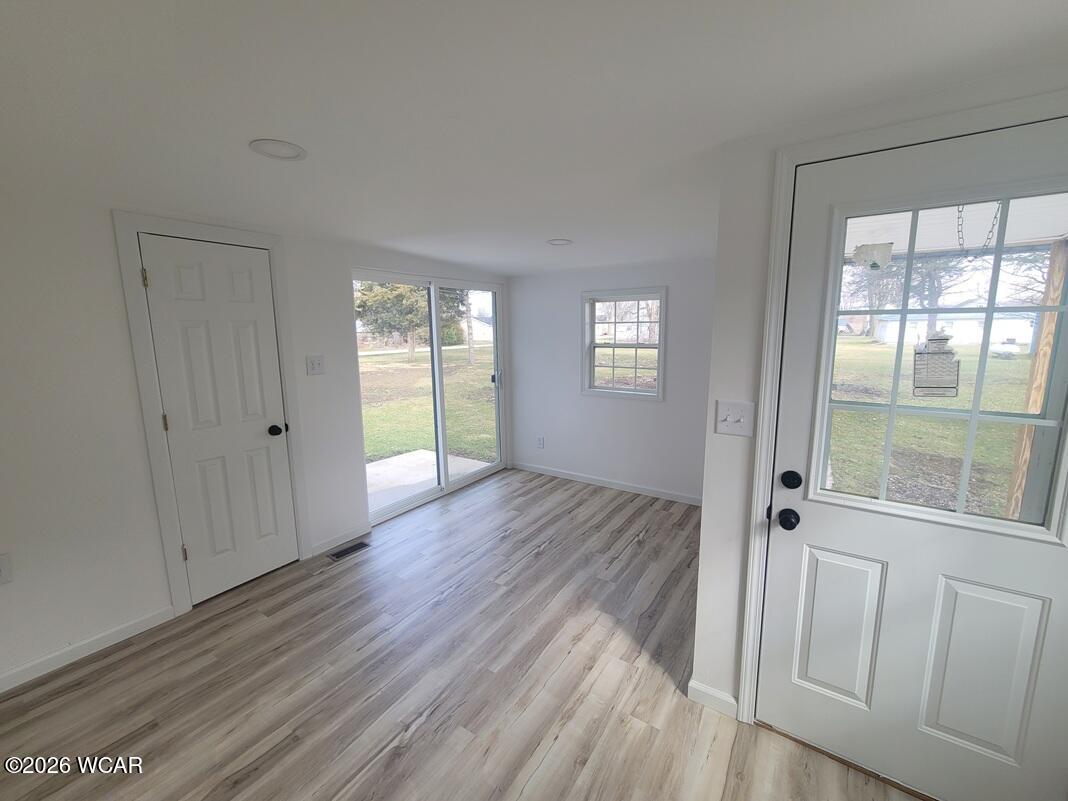 707 Elm Street, McGuffey, Ohio