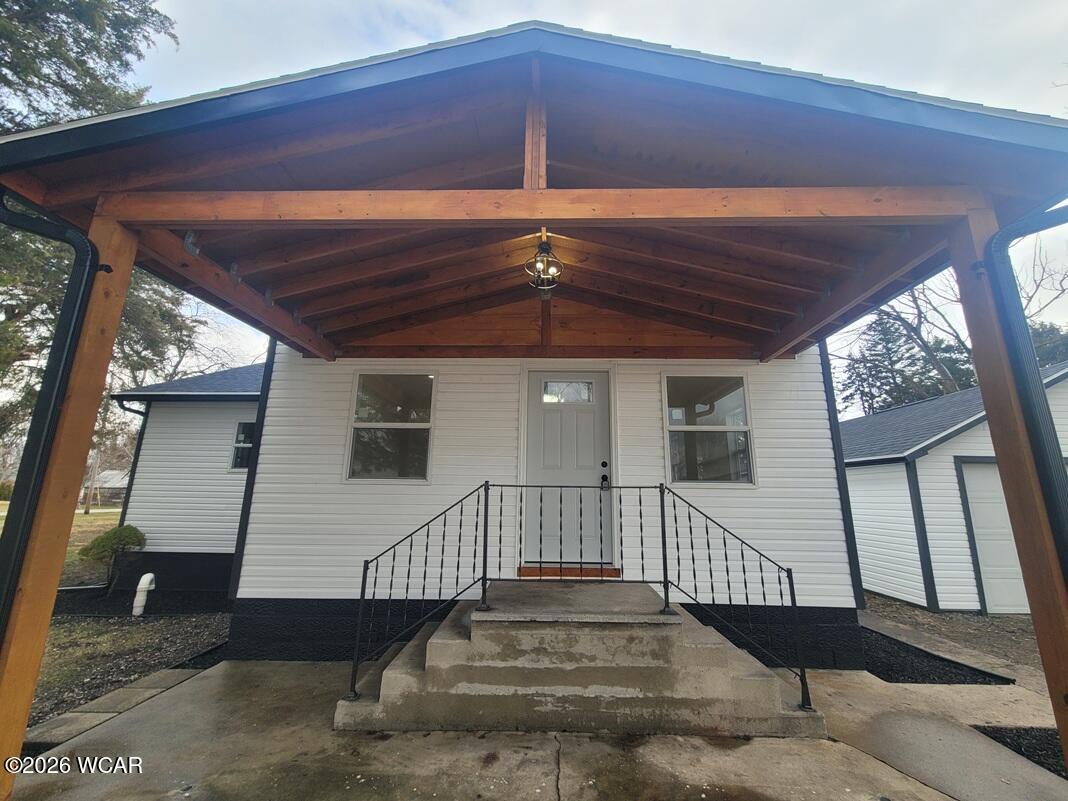 707 Elm Street, McGuffey, Ohio