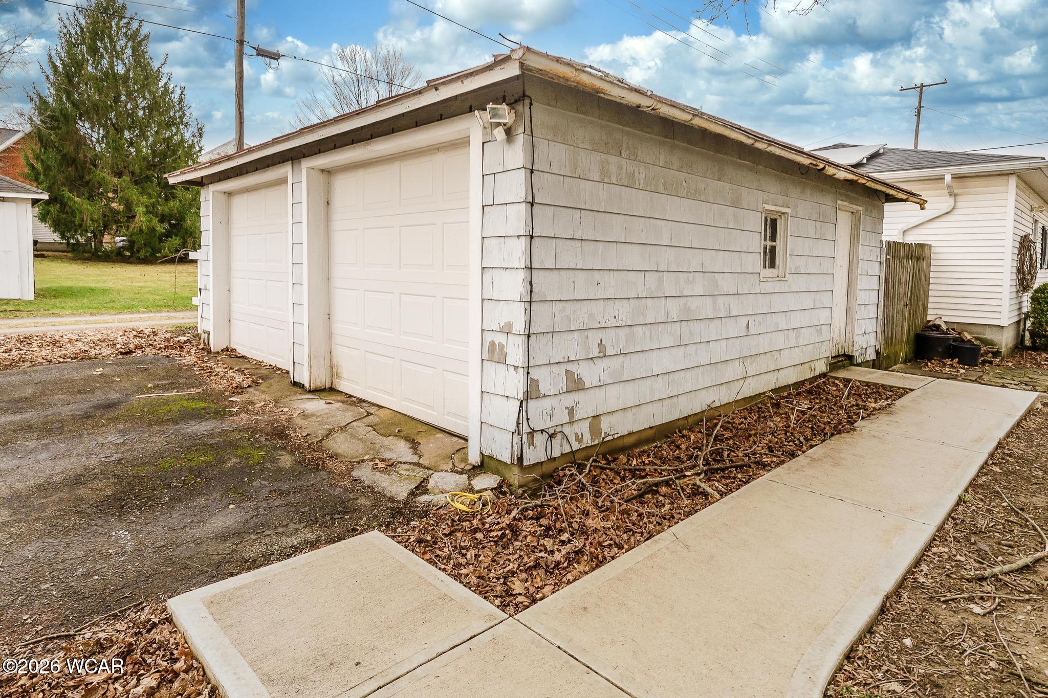 151 Lawn Avenue, Bluffton, Ohio