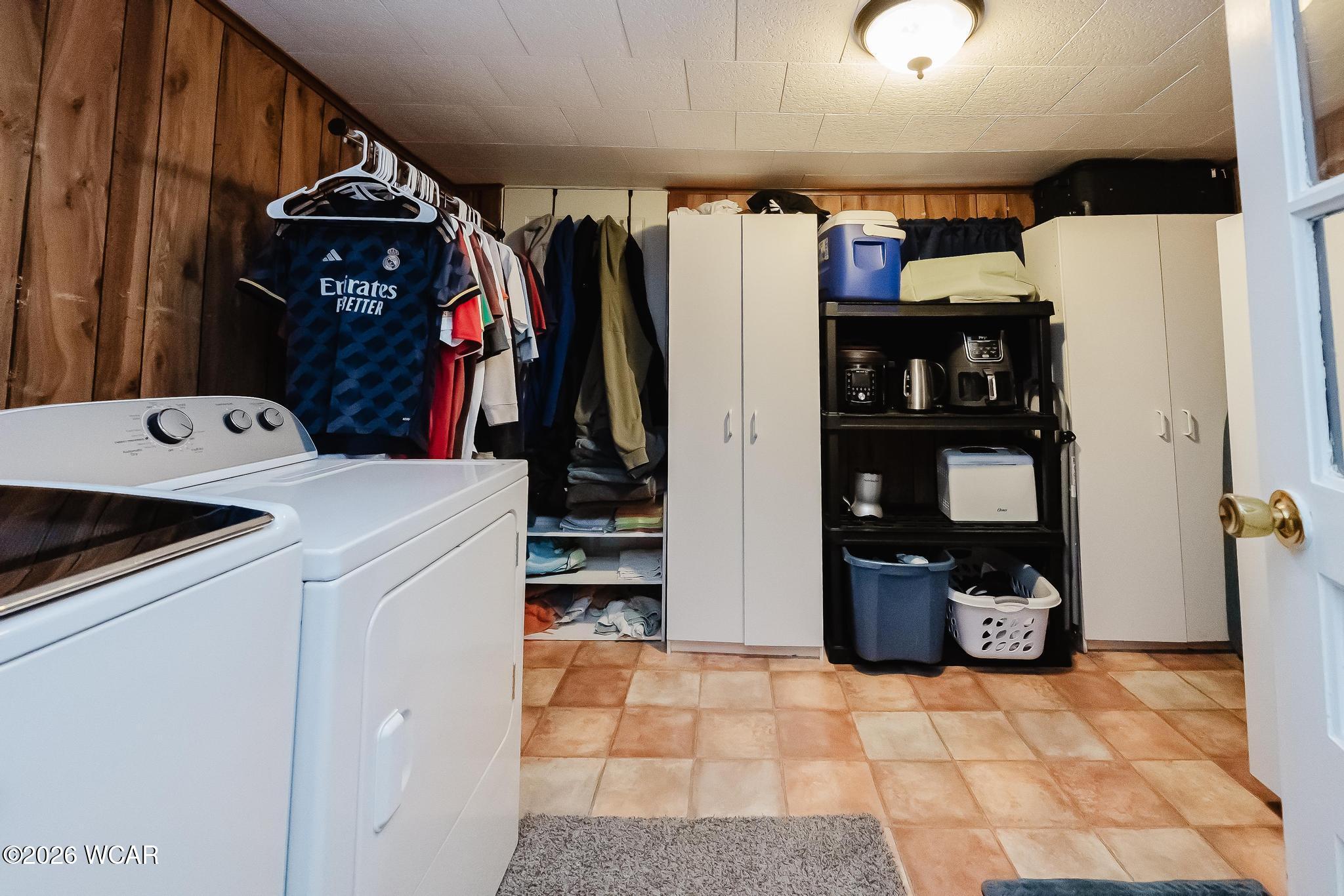 151 Lawn Avenue, Bluffton, Ohio