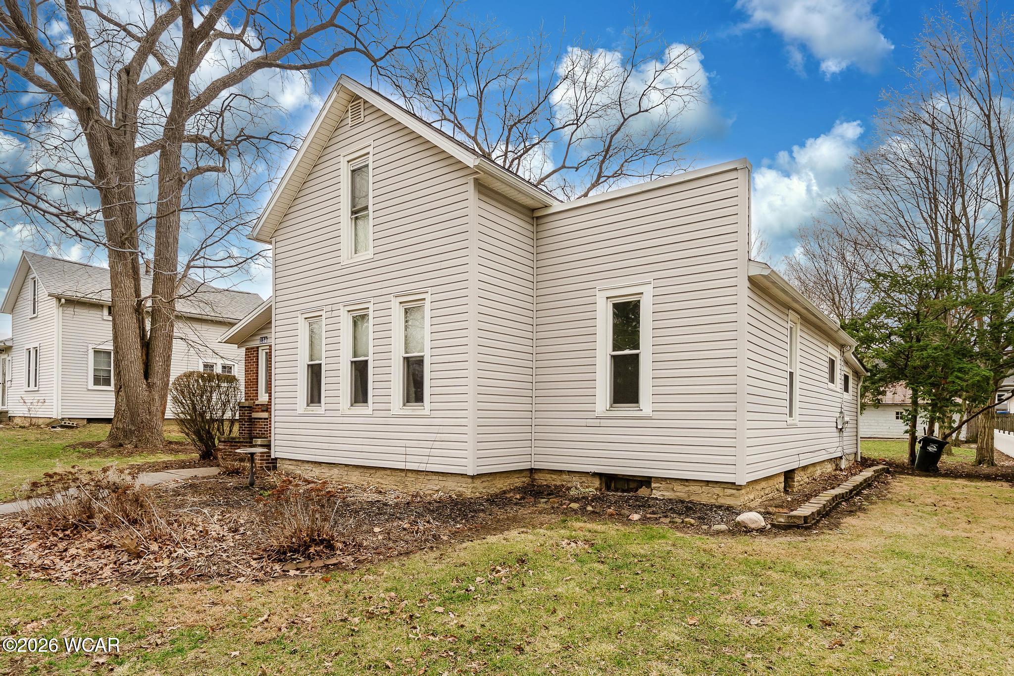 151 Lawn Avenue, Bluffton, Ohio