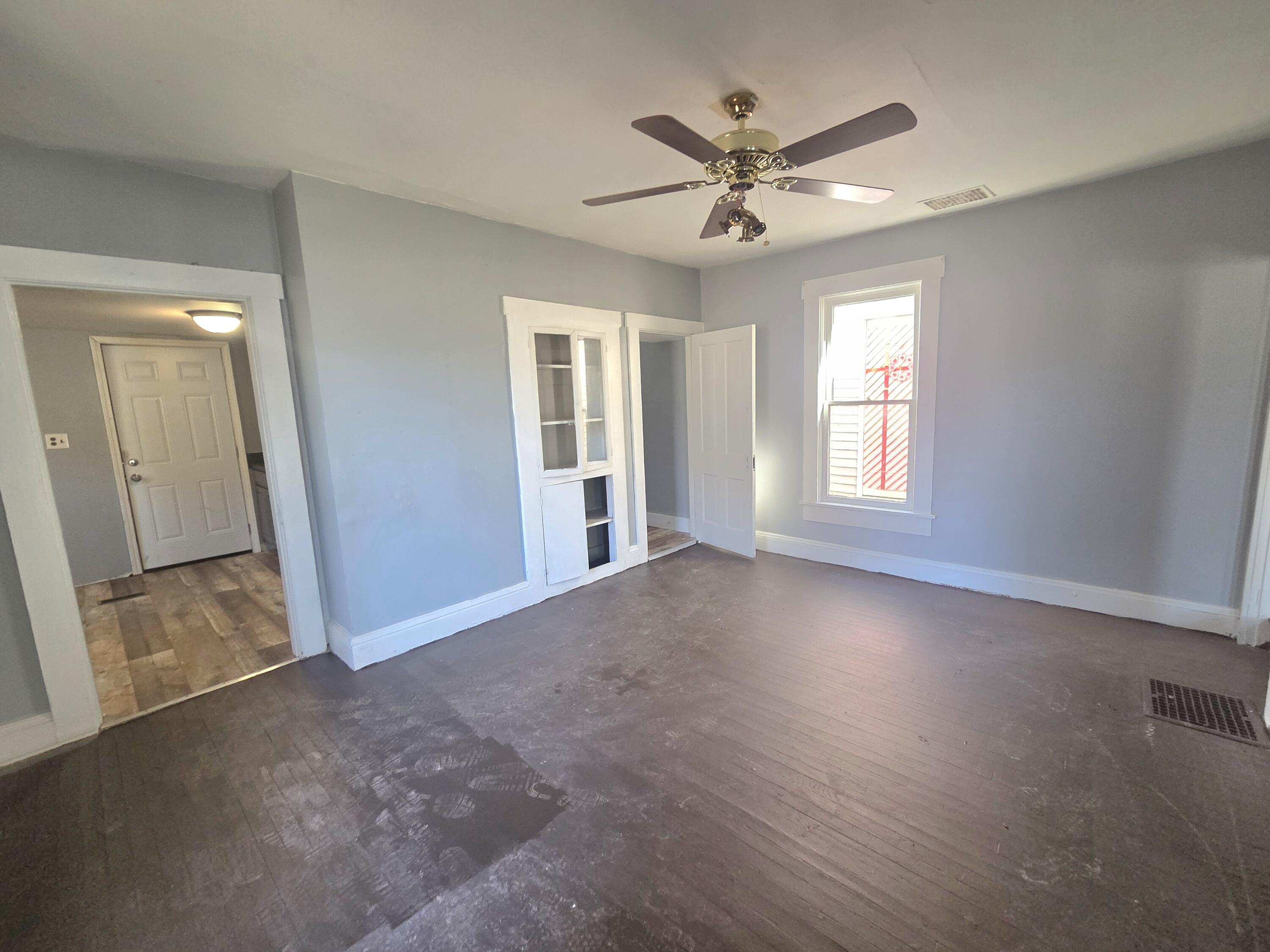 820 North Street, Springfield, Ohio 45504