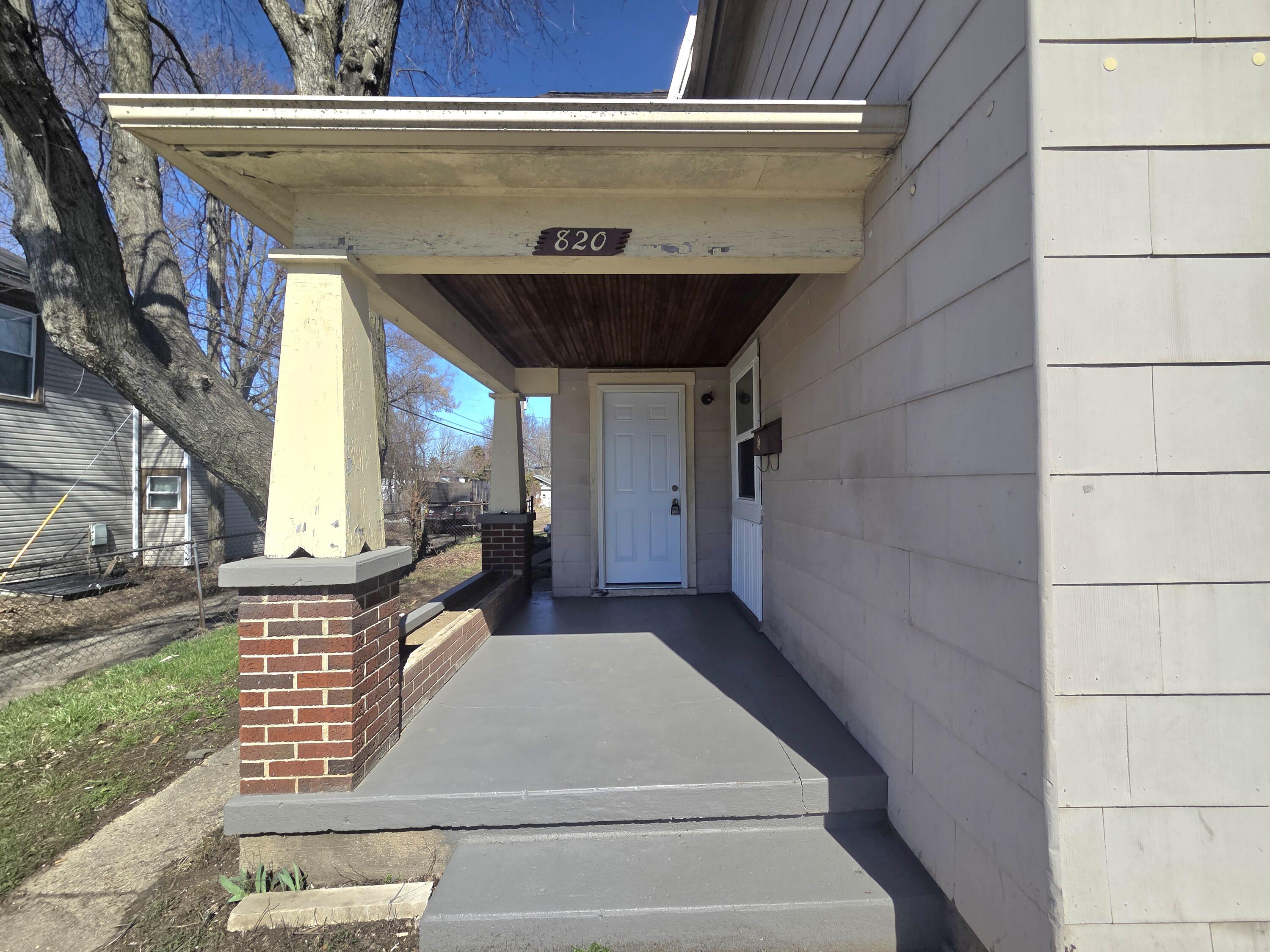 820 North Street, Springfield, Ohio 45504